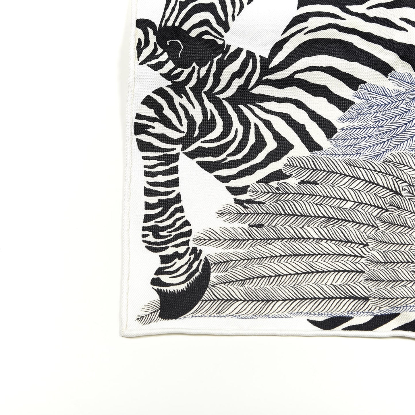 Silk Zebra Pegasus Nano Scarf 20 Black White