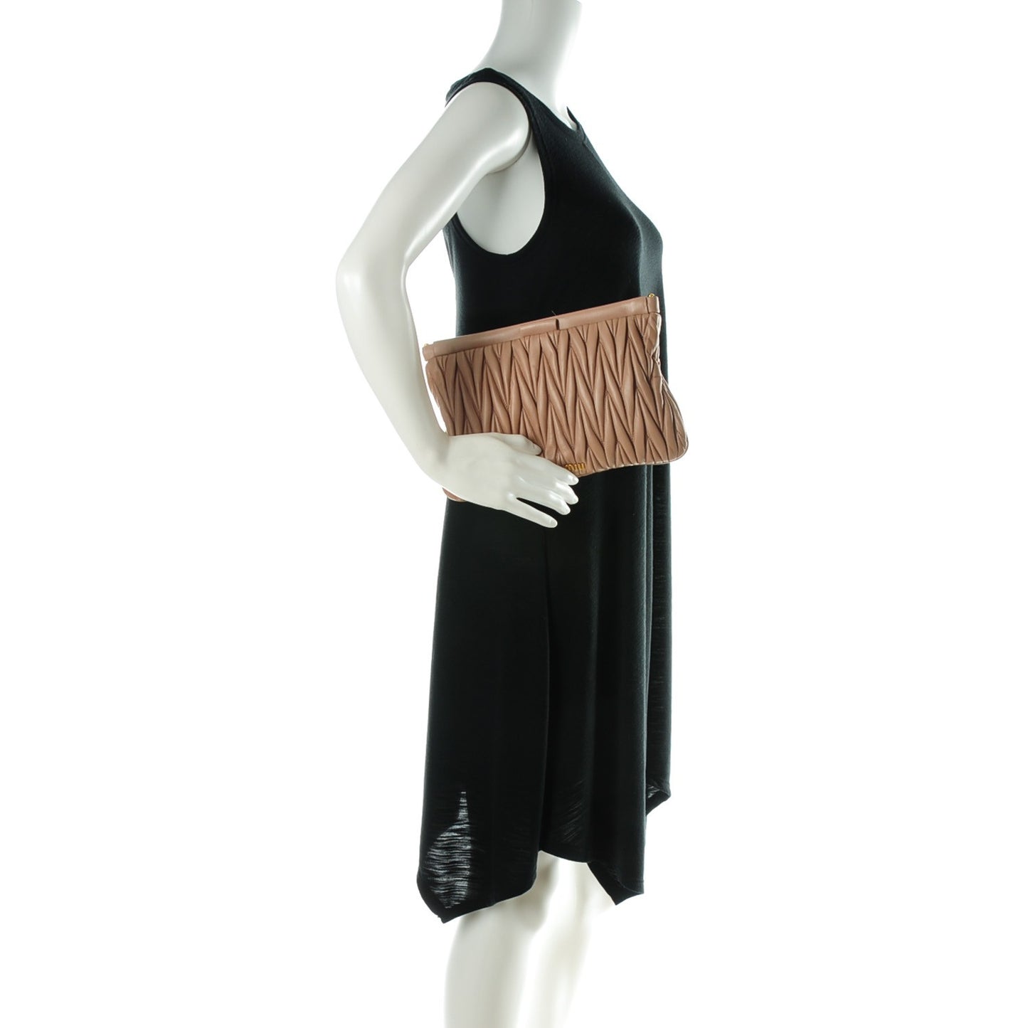 Nappa Matelasse Clutch Cammeo