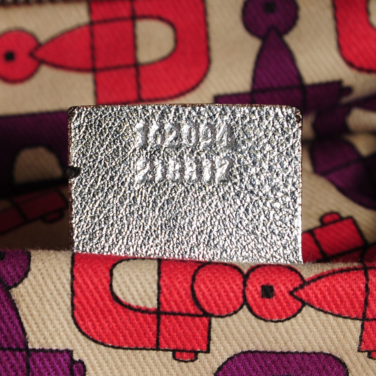 Gucci Guccissima Medium Britt Tote Silver 7 of 7
