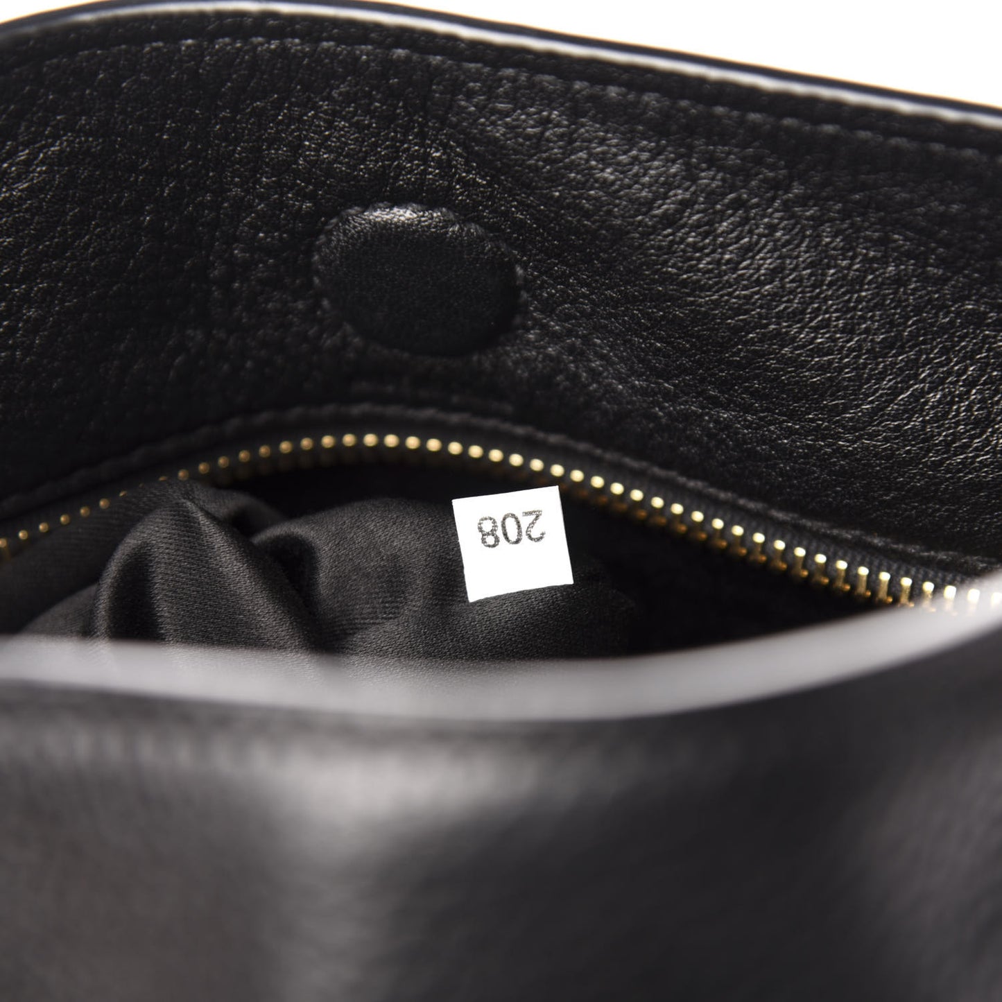 Vitello Daino Shoulder Bag Black