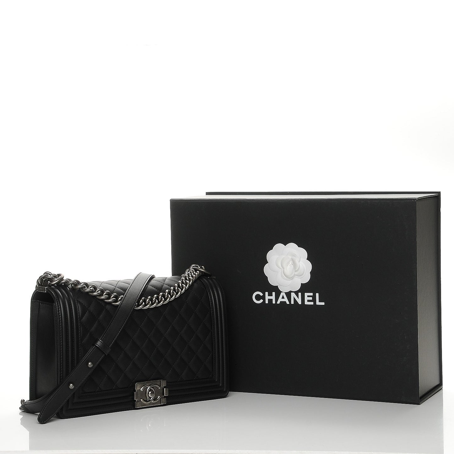 Calfskin Quilted New Medium Boy Flap Black