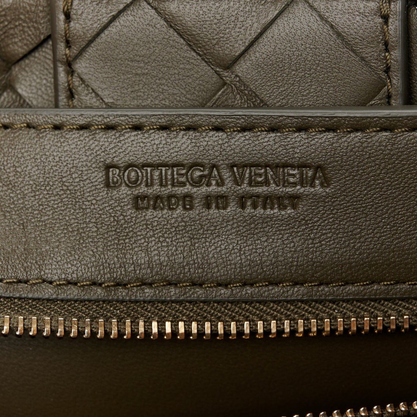 Nappa Intrecciato Small Andiamo Shoulder Bag Kaki