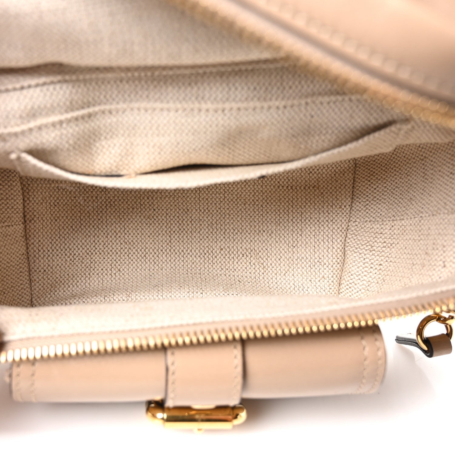 Chloe Shiny Buffalo Small Double Carry Camera Bag Mushroom 5 of 10