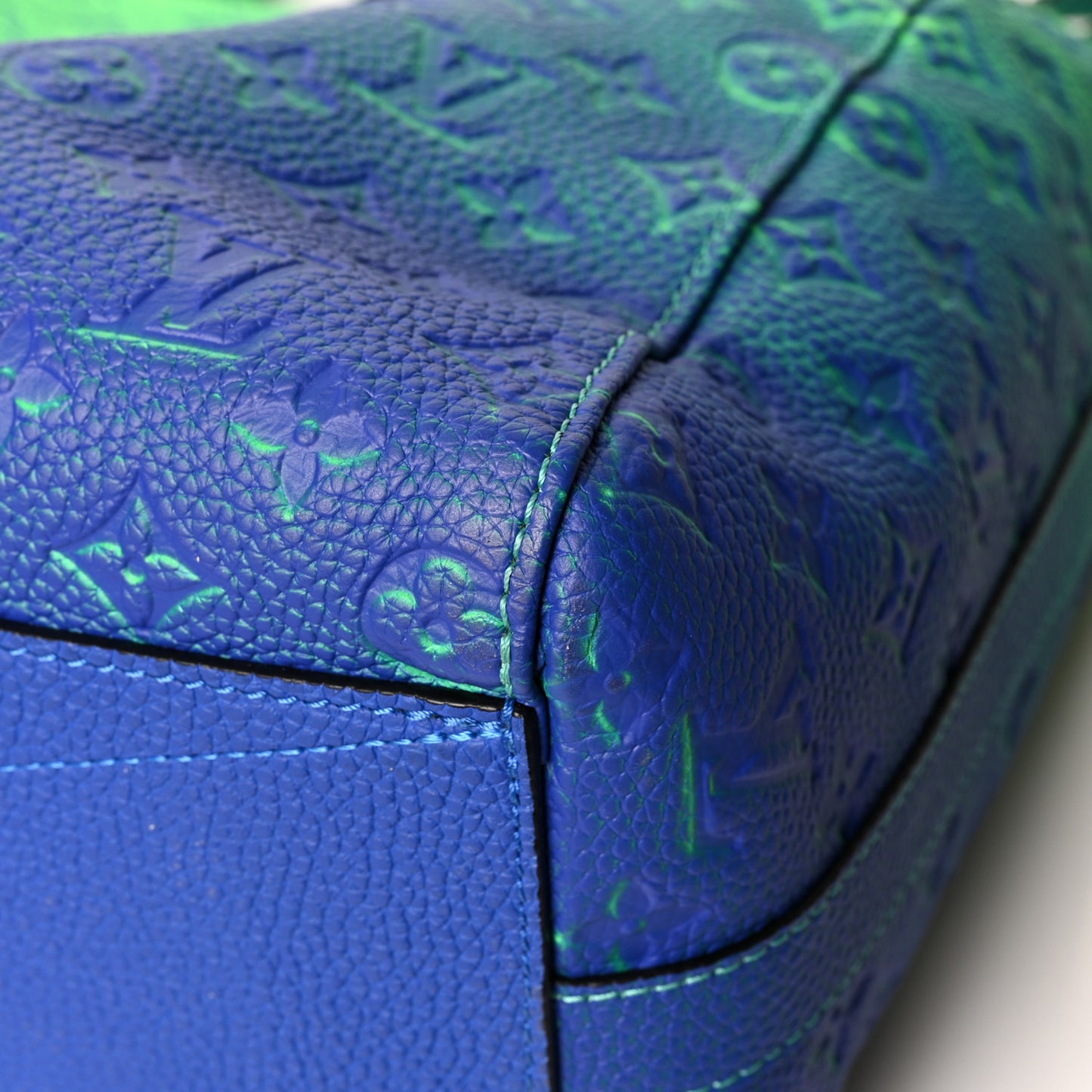 Taurillon Illusion Keepall Tote Bleu Vert