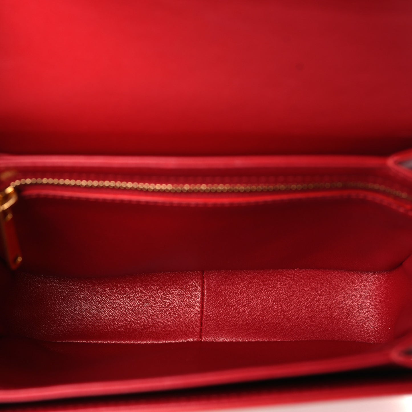 Shiny Calfskin Teen Triomphe Red