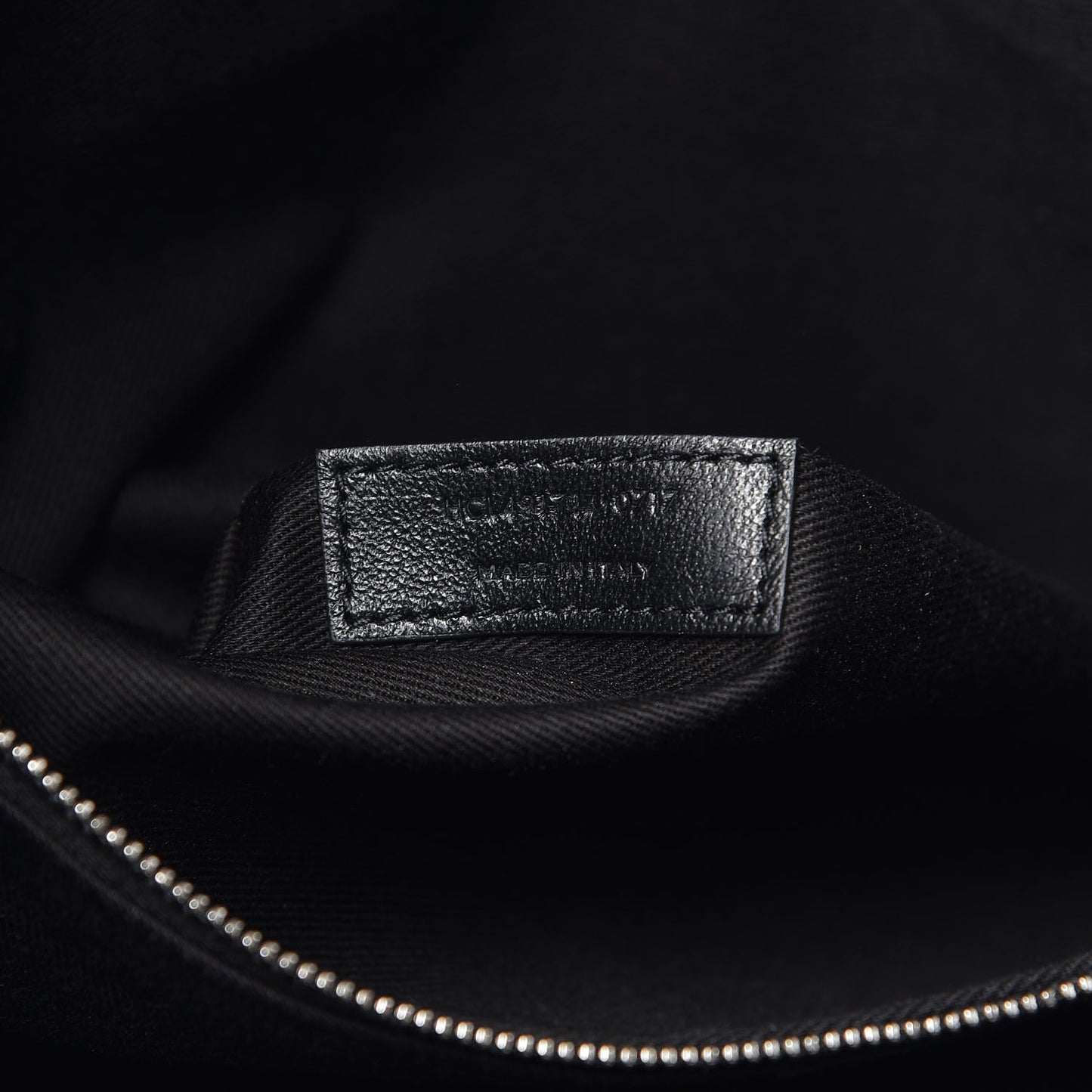 Grained Calfskin Medium Souple Sac De Jour Duffle Black