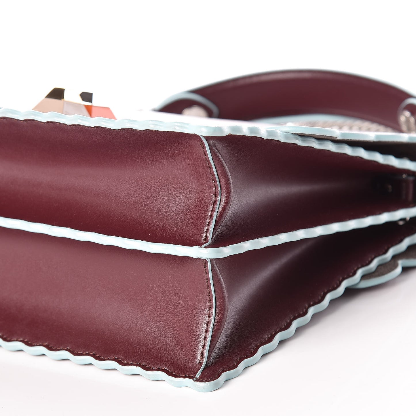 Vitello Liberty Scalloped Studded Kan I Shoulder Bag Bordeaux
