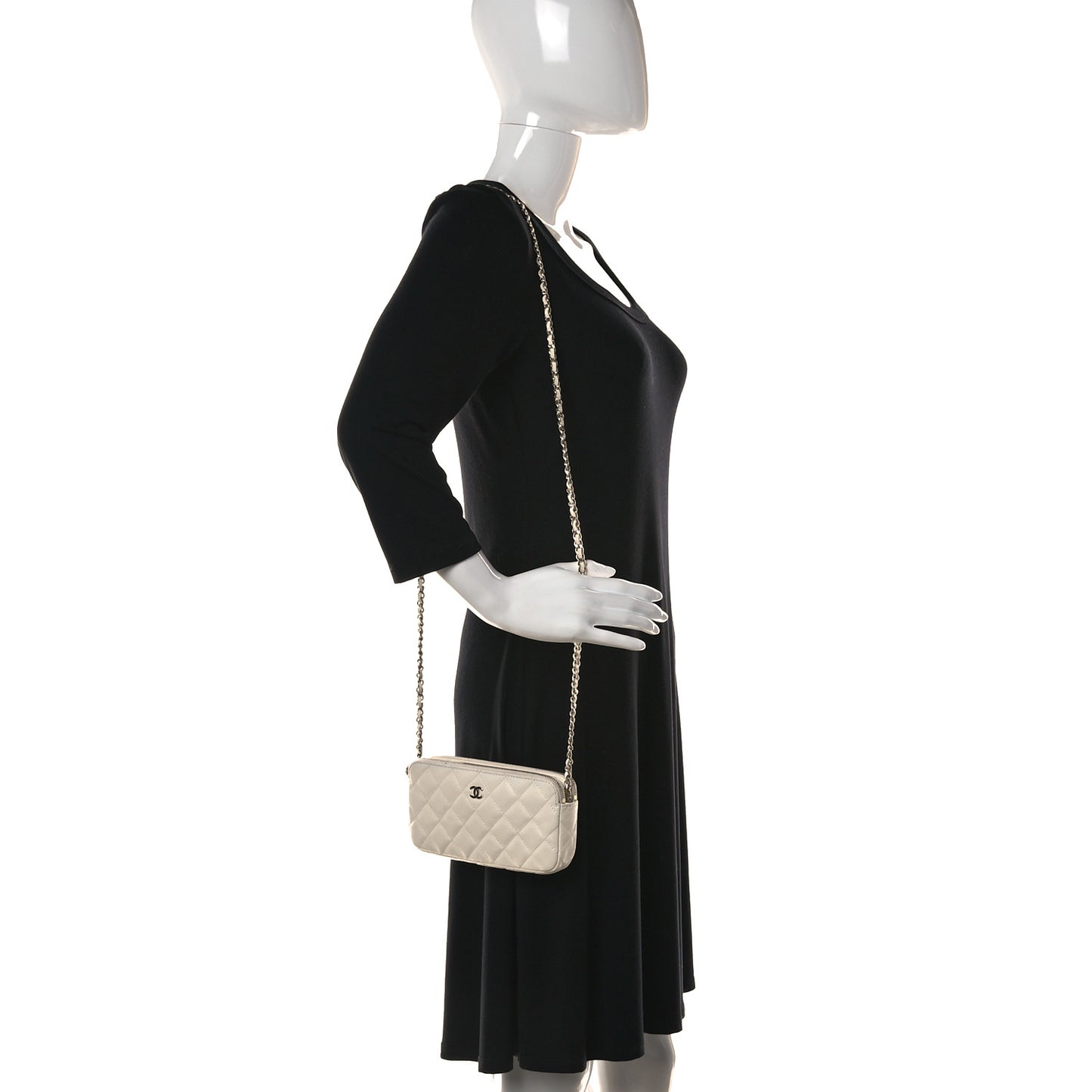 Caviar Quilted Small Clutch With Chain