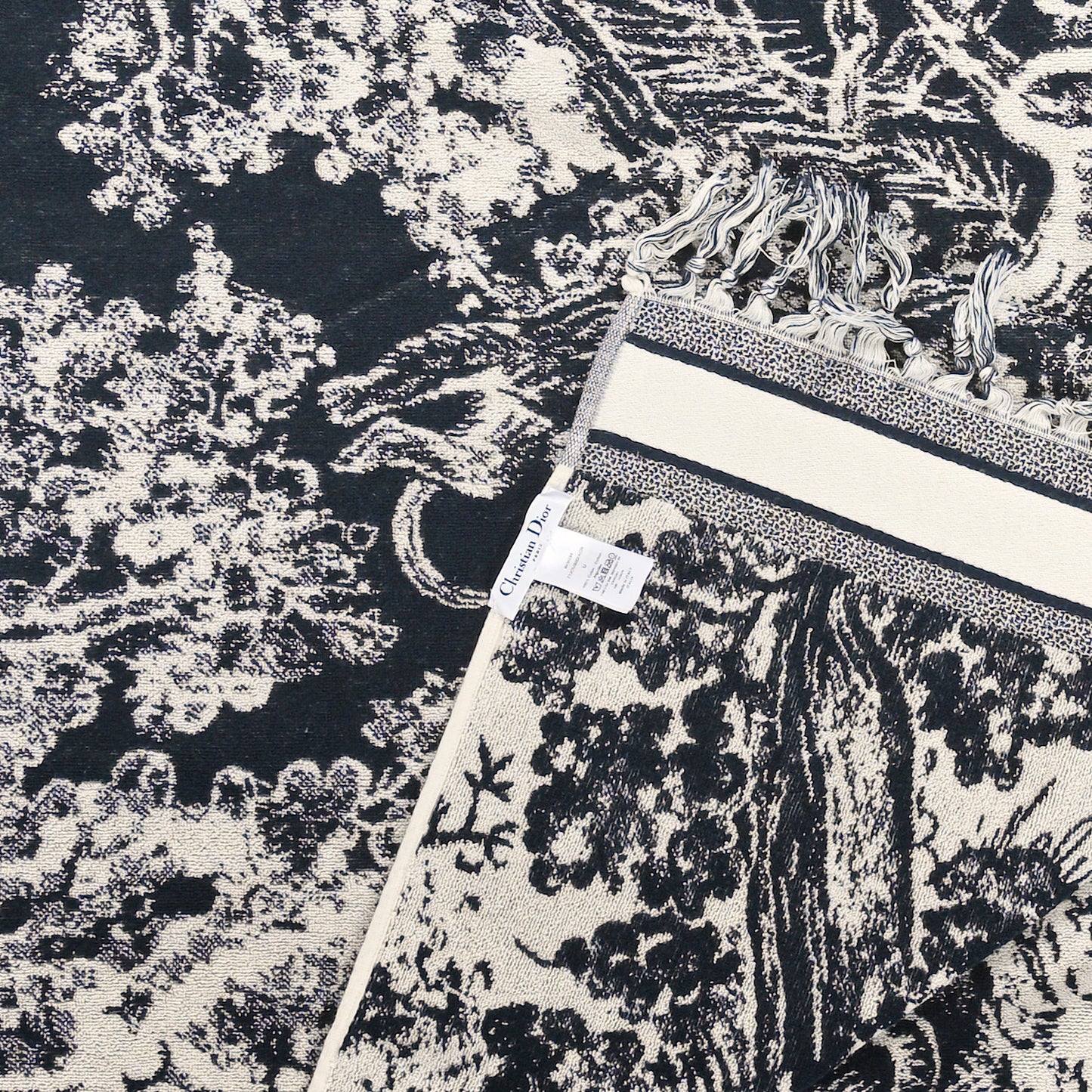 Cotton Toile De Jouy Reverse Towel Grey Ivory