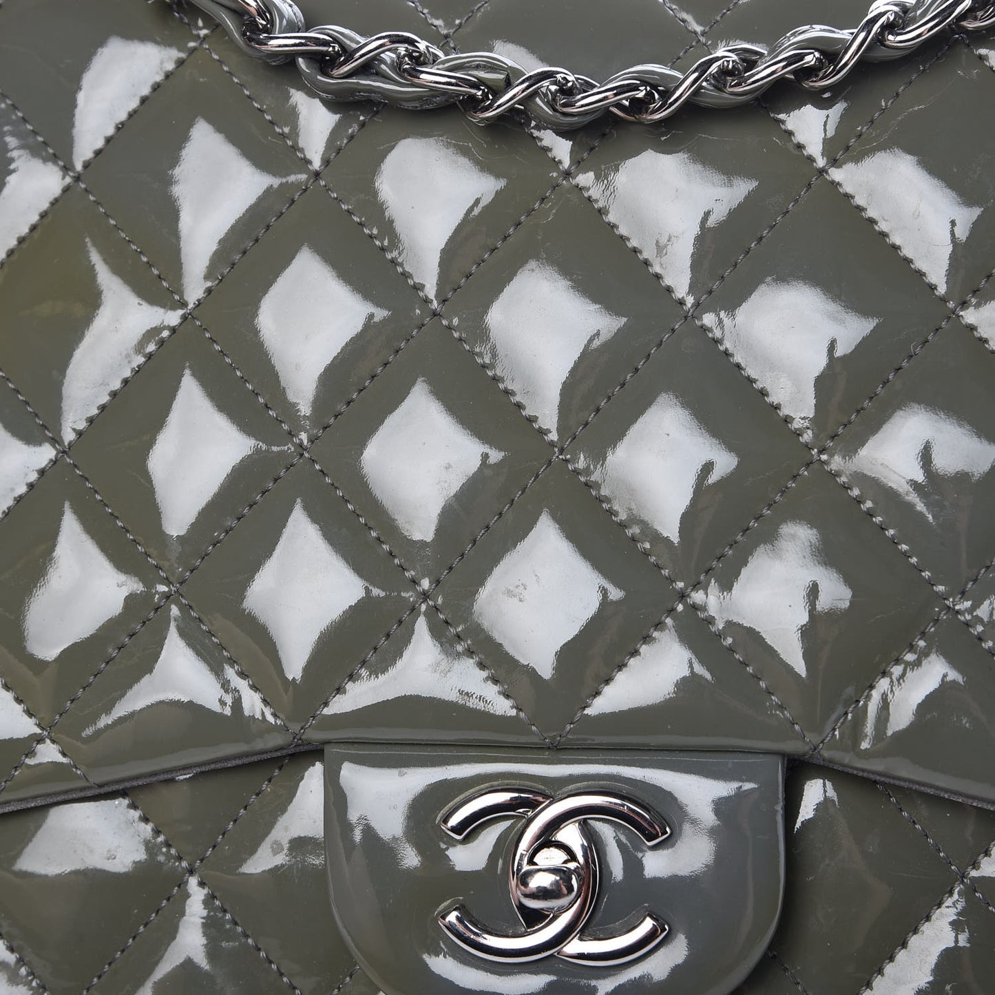 Patent Quilted Jumbo Single Flap Green