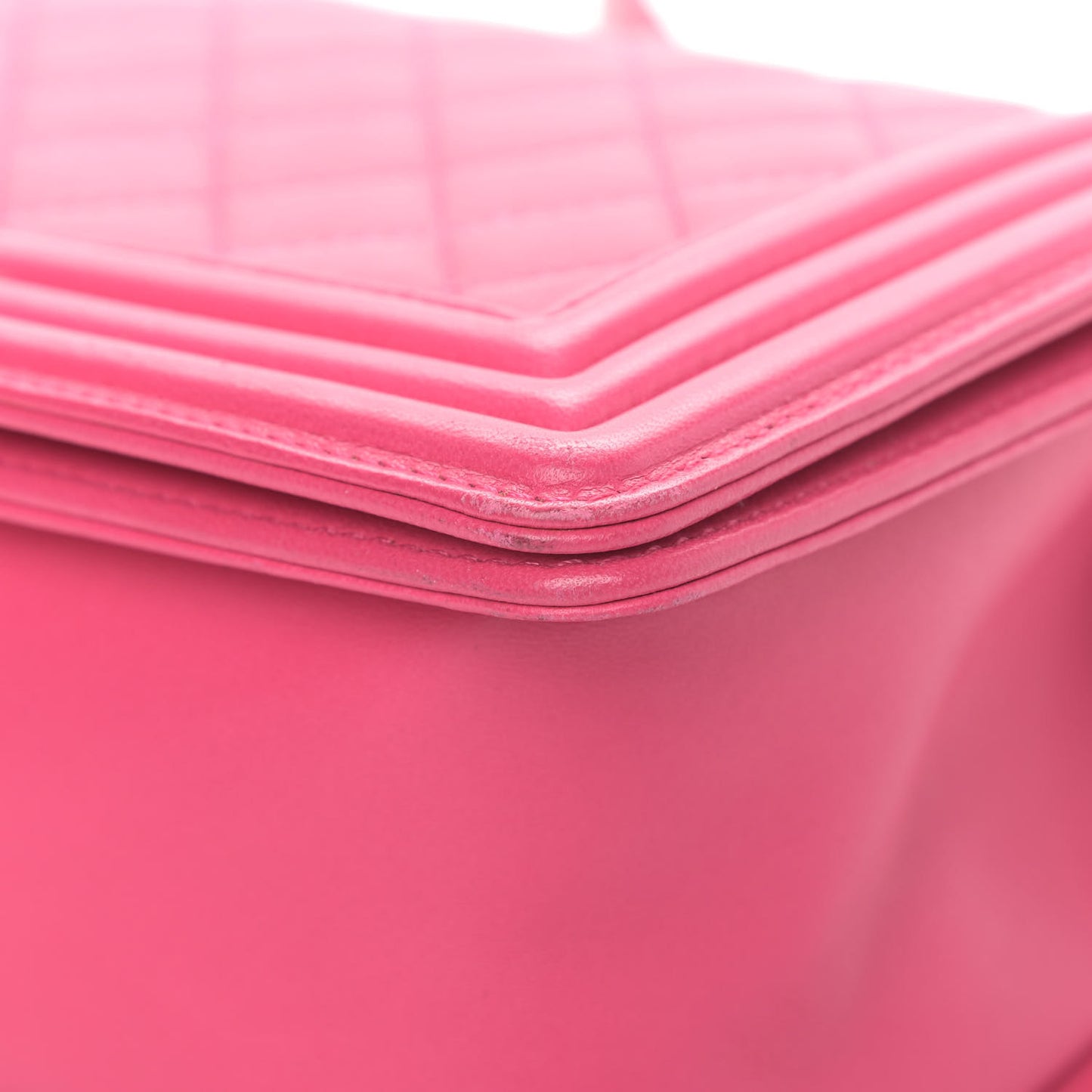 Lambskin Quilted Medium Boy Flap Pink
