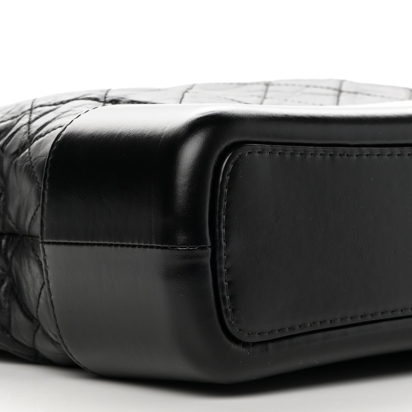 Aged Calfskin Quilted Medium Gabrielle Hobo Black