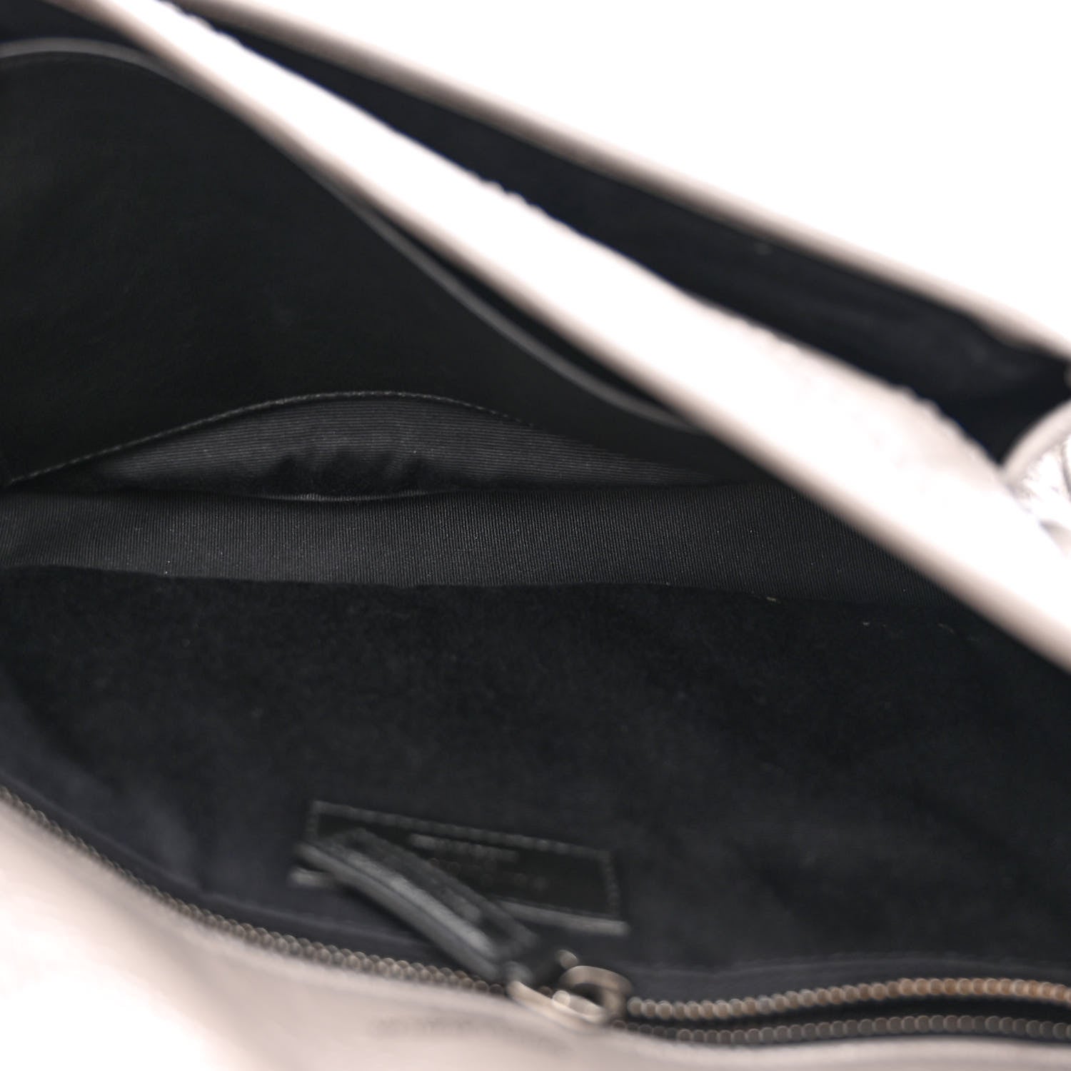 Saint Laurent Crinkled Calfskin Matelasse Monogram Medium Niki Chain Satchel Fog 5 of 10