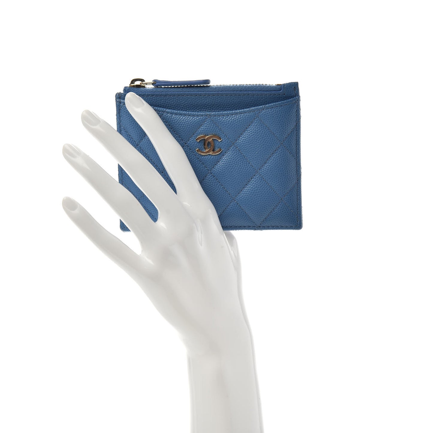 Caviar Quilted CC Zip Card Holder Blue