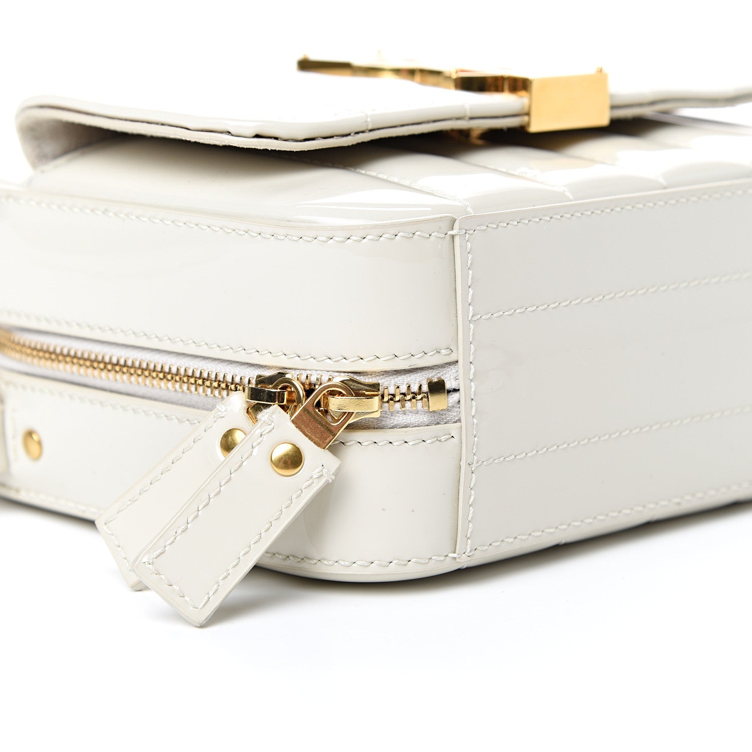 Saint Laurent Patent Matelasse Monogram Toy Vicky Camera Bag Off White 8 of 9