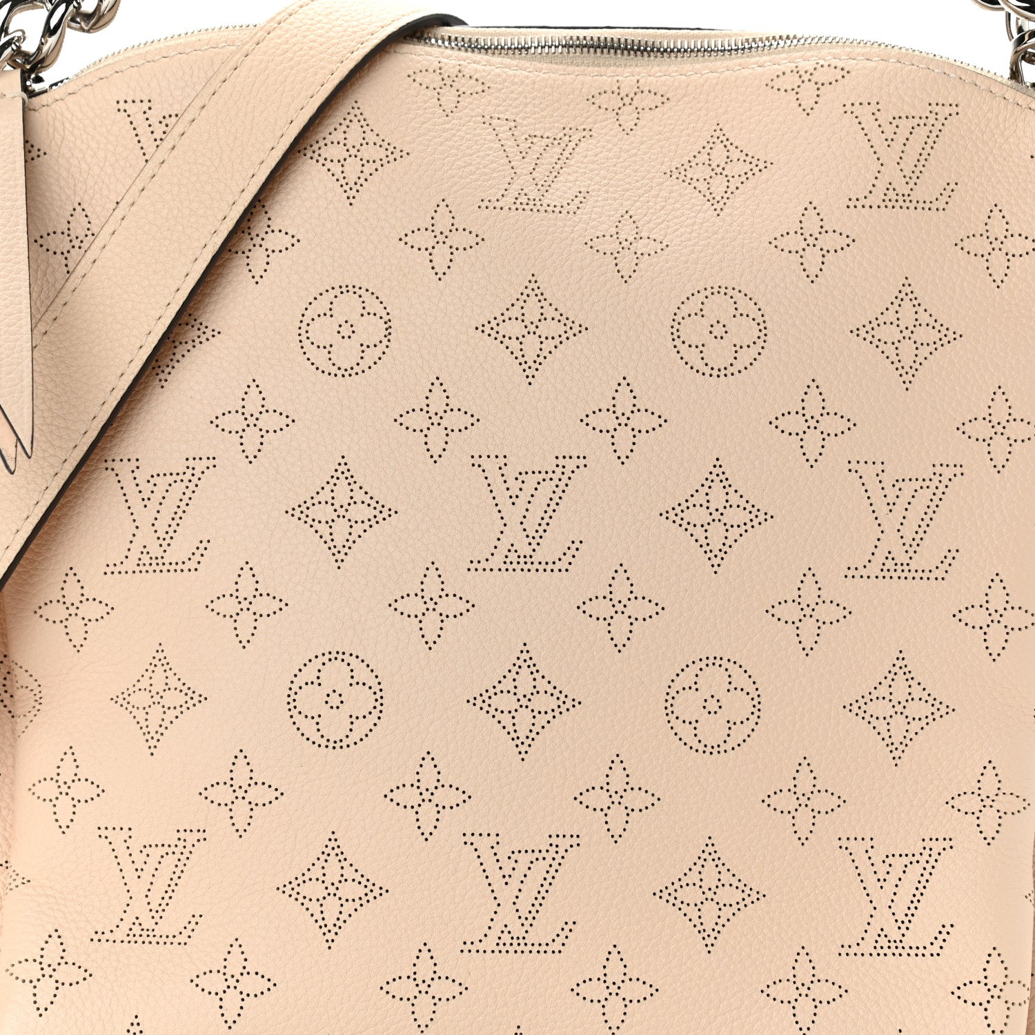 Louis Vuitton Mahina Babylone Chain BB Cream 8 of 10