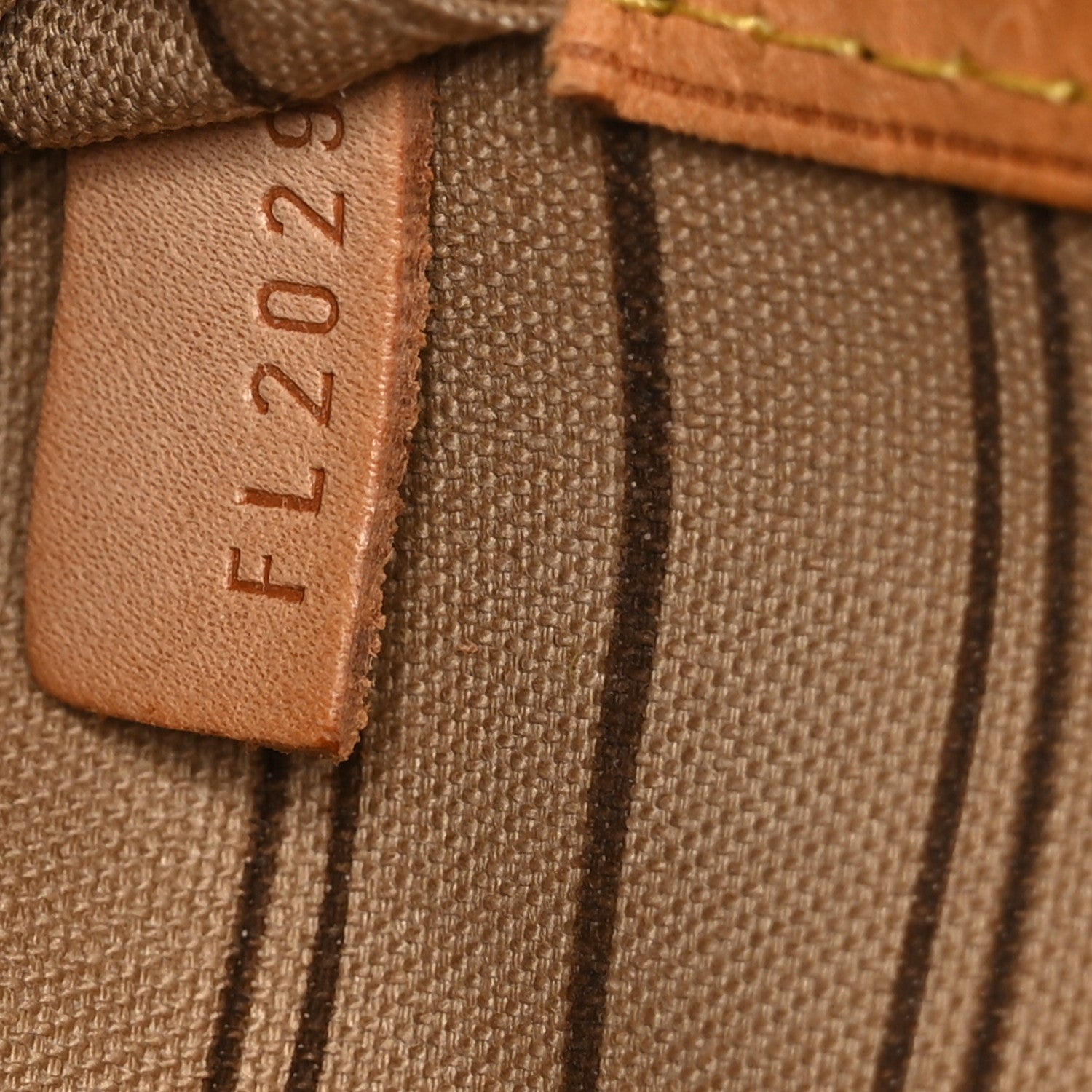 Louis Vuitton Monogram Neverfull GM 6 of 10