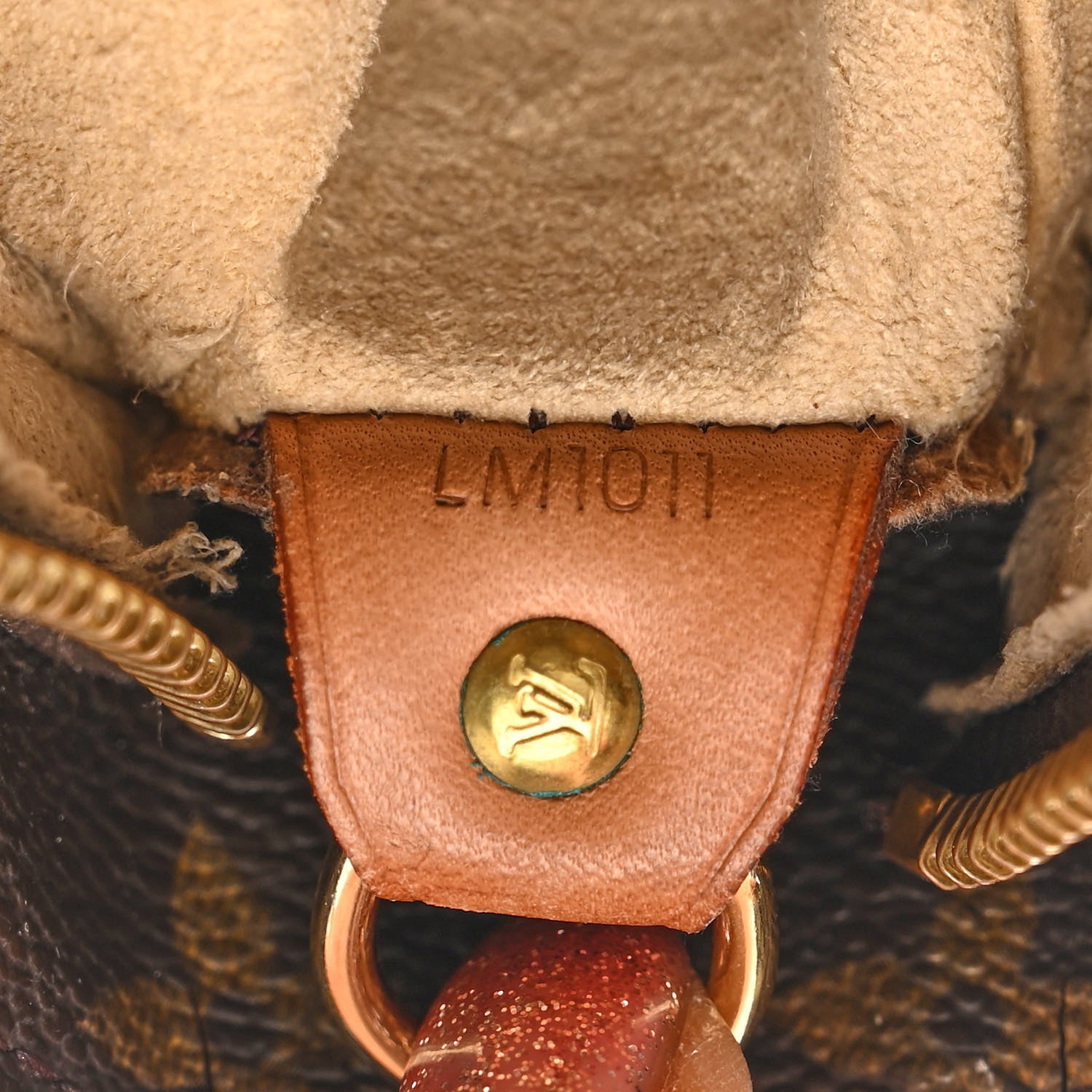 Louis Vuitton Monogram Looping GM 7 of 14