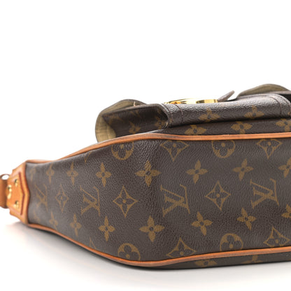 Louis Vuitton Monogram Hudson GM 8 of 18