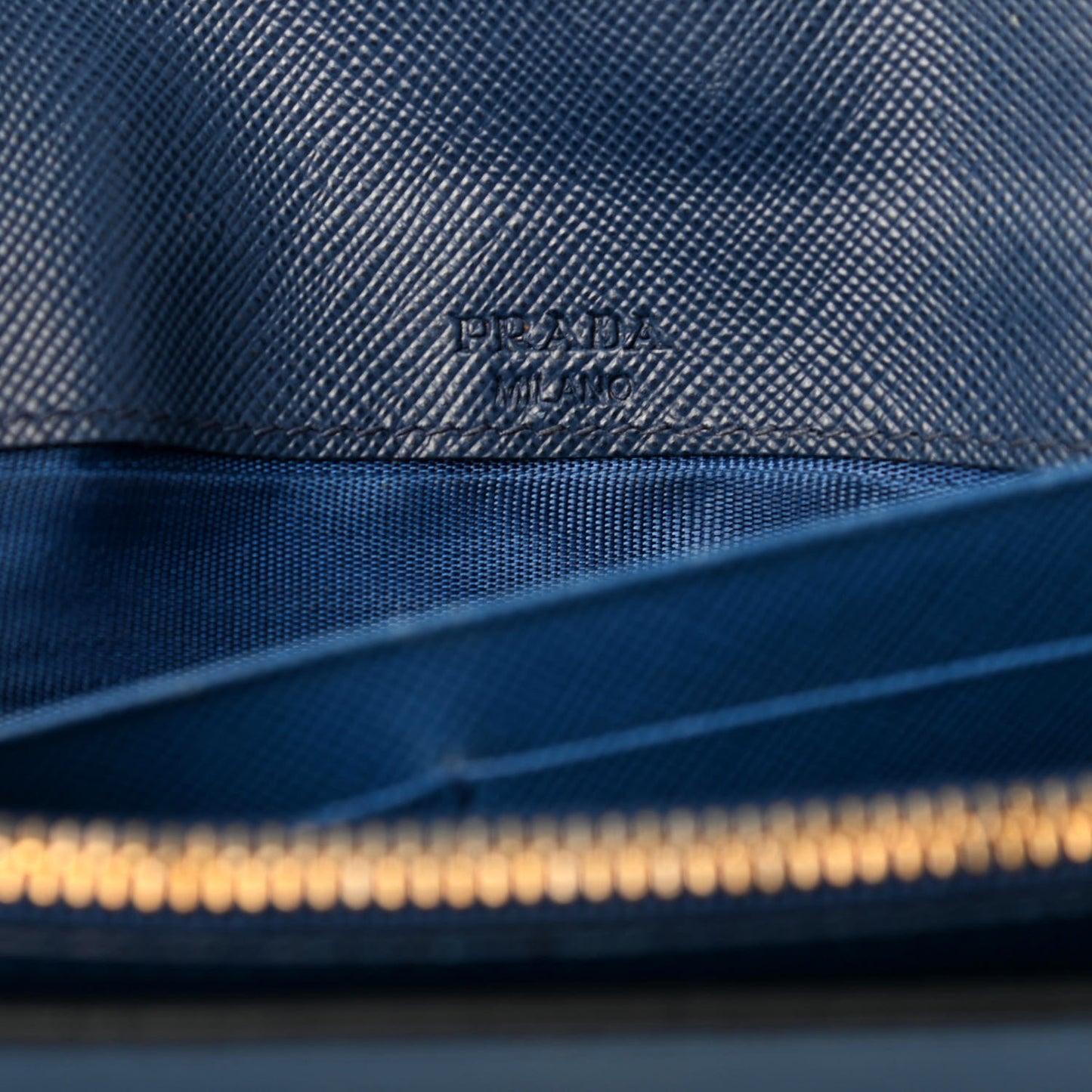 Saffiano Bi-Color Envelope Wallet Bluette Azzurro