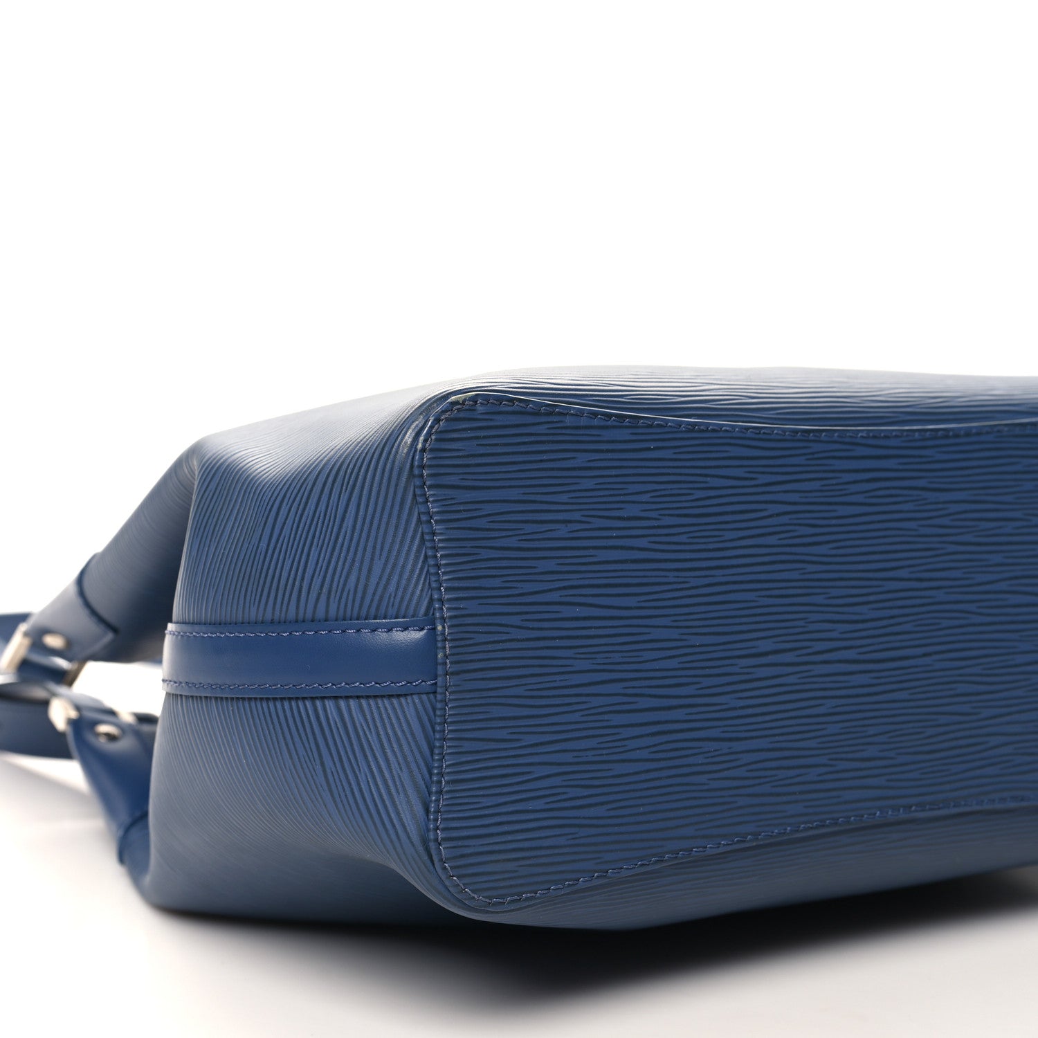 Louis Vuitton Epi Mandara MM Myrtille 9 of 11