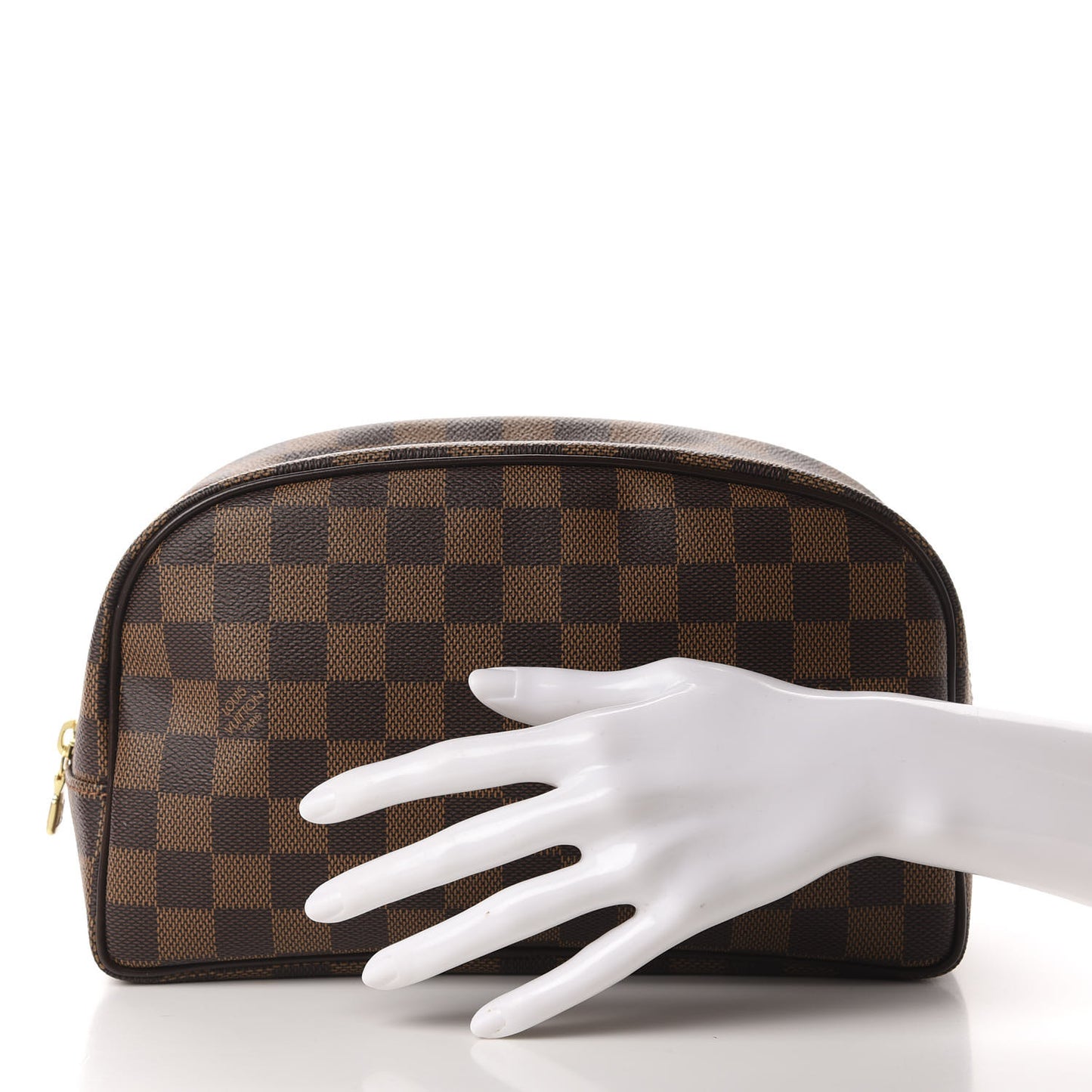 Damier Ebene Toiletry Bag 25