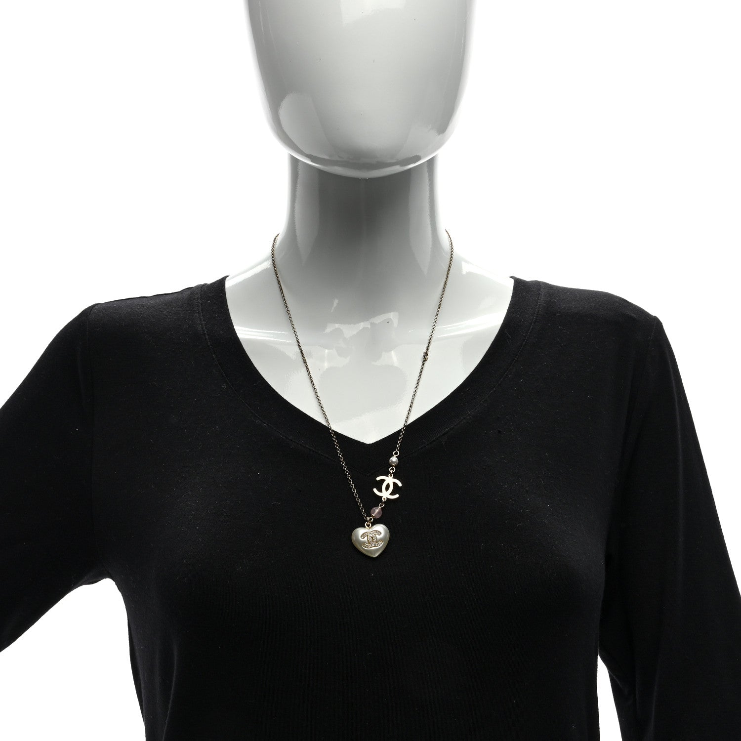 Chanel Resin Crystal CC Heart Necklace Pearly White Gold 2 of 4