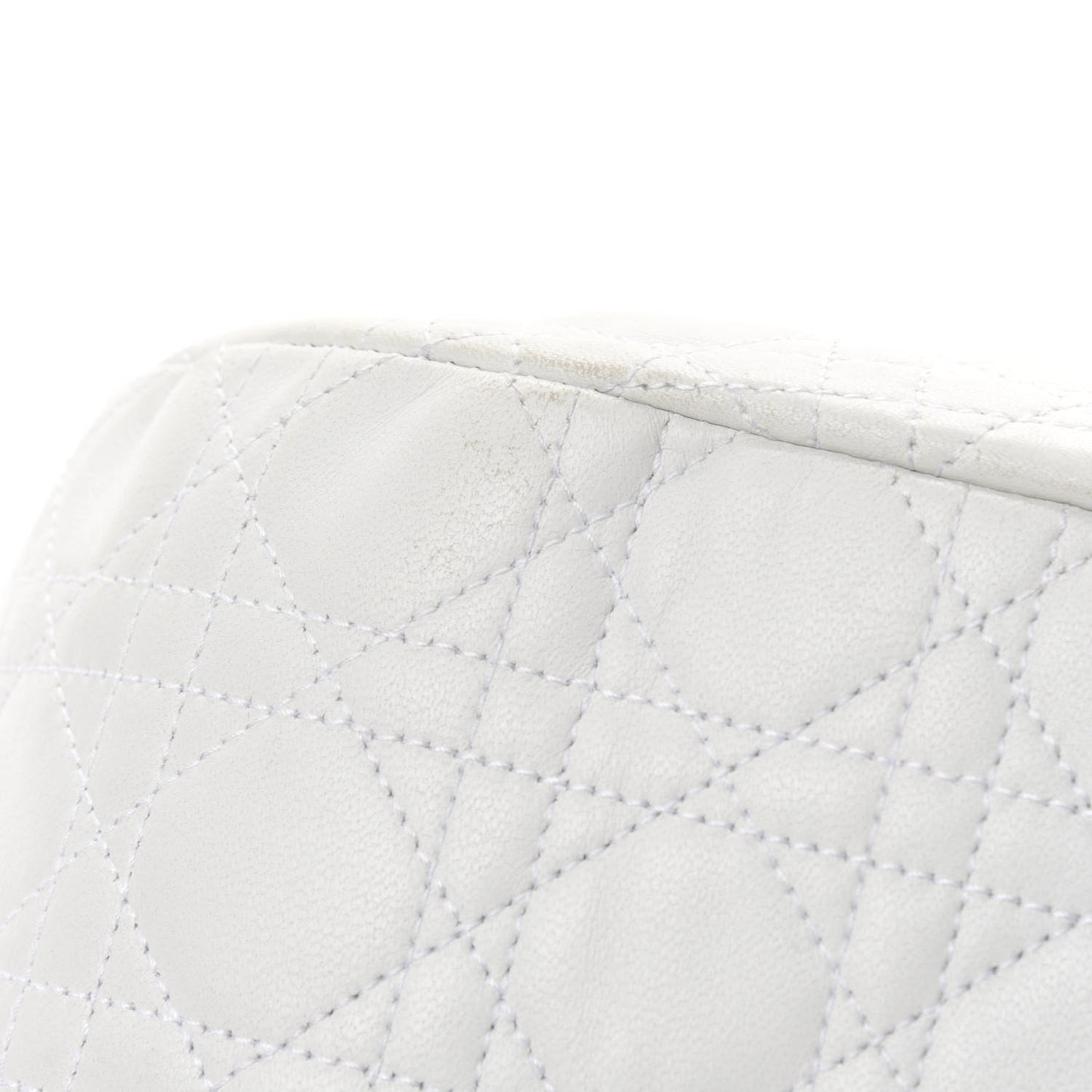 Lambskin Cannage Medium Dior Soft Hobo White