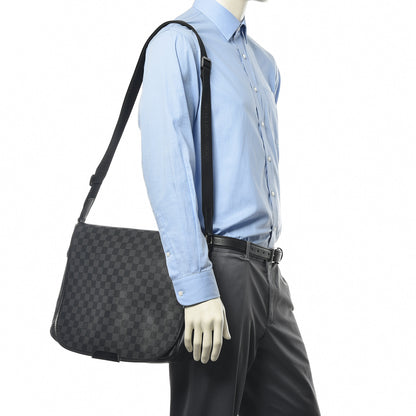 Louis Vuitton Damier Graphite Daniel GM 2 of 10