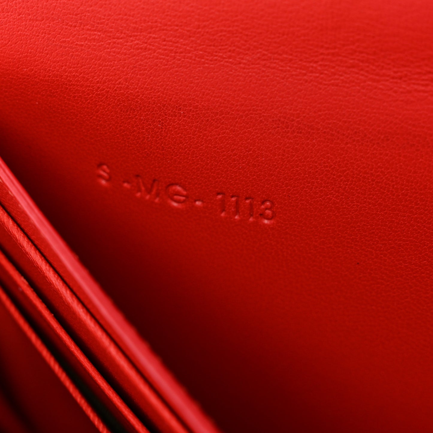 Drummed Calfskin Large Multifunction Flap Wallet Dune