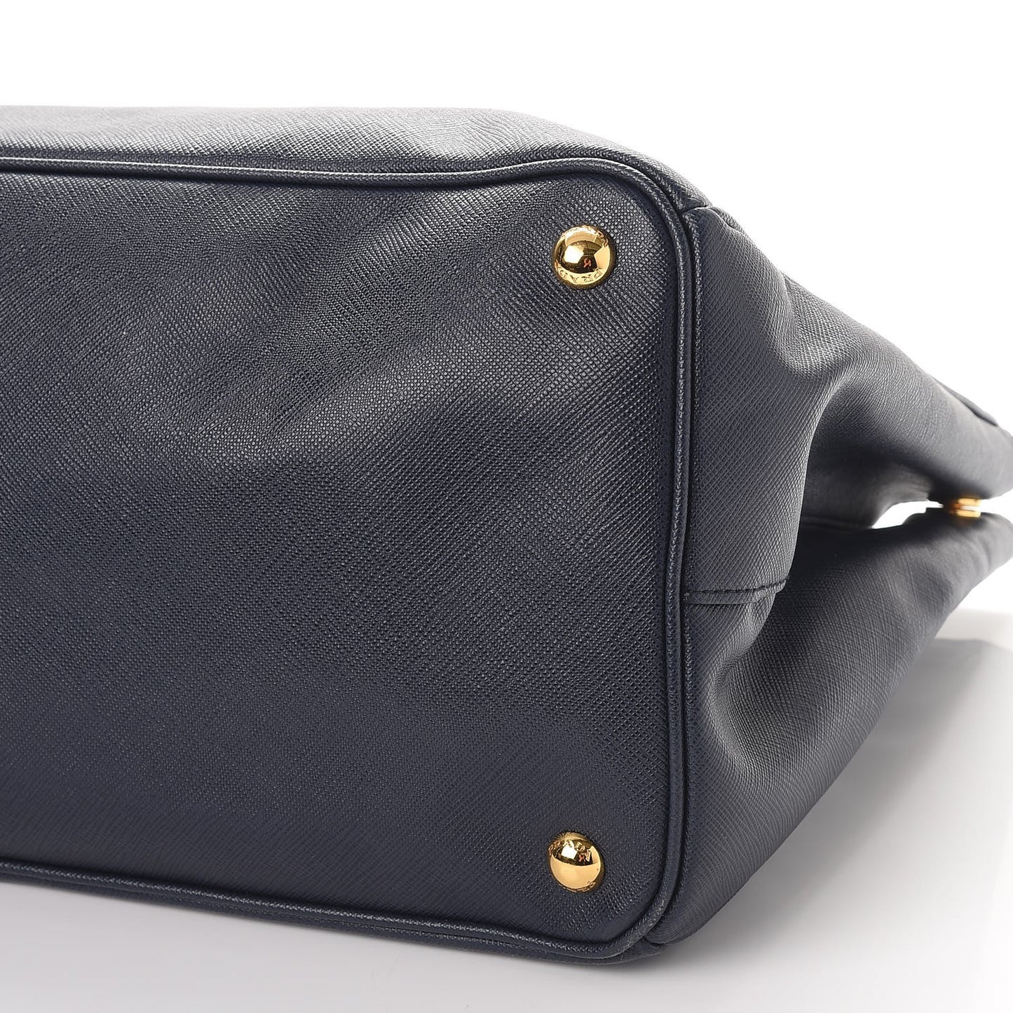 Saffiano Lux Medium Tote Baltico