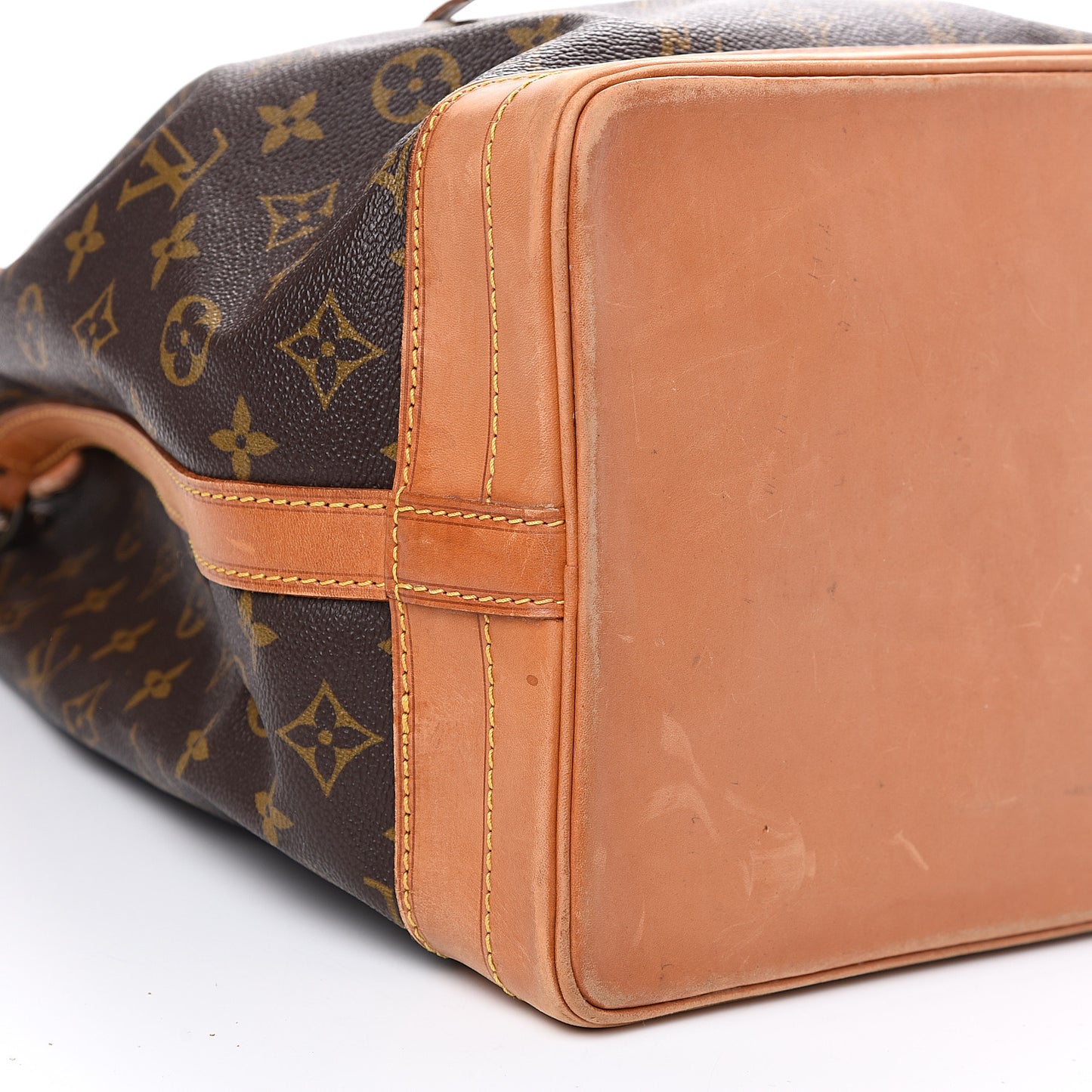 Monogram Noe
