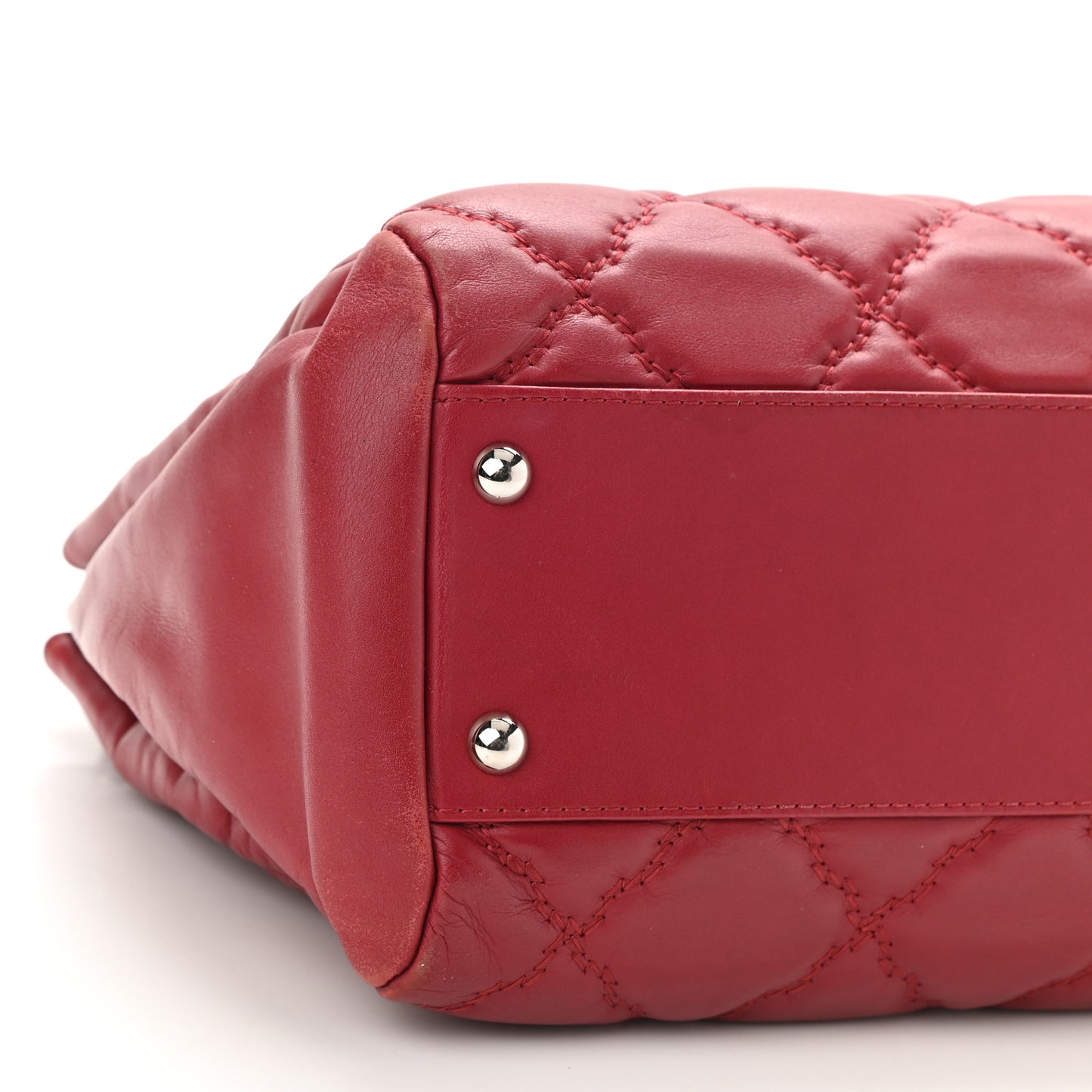 Calfskin Double Stitch Large Hamptons Flap Bag Red