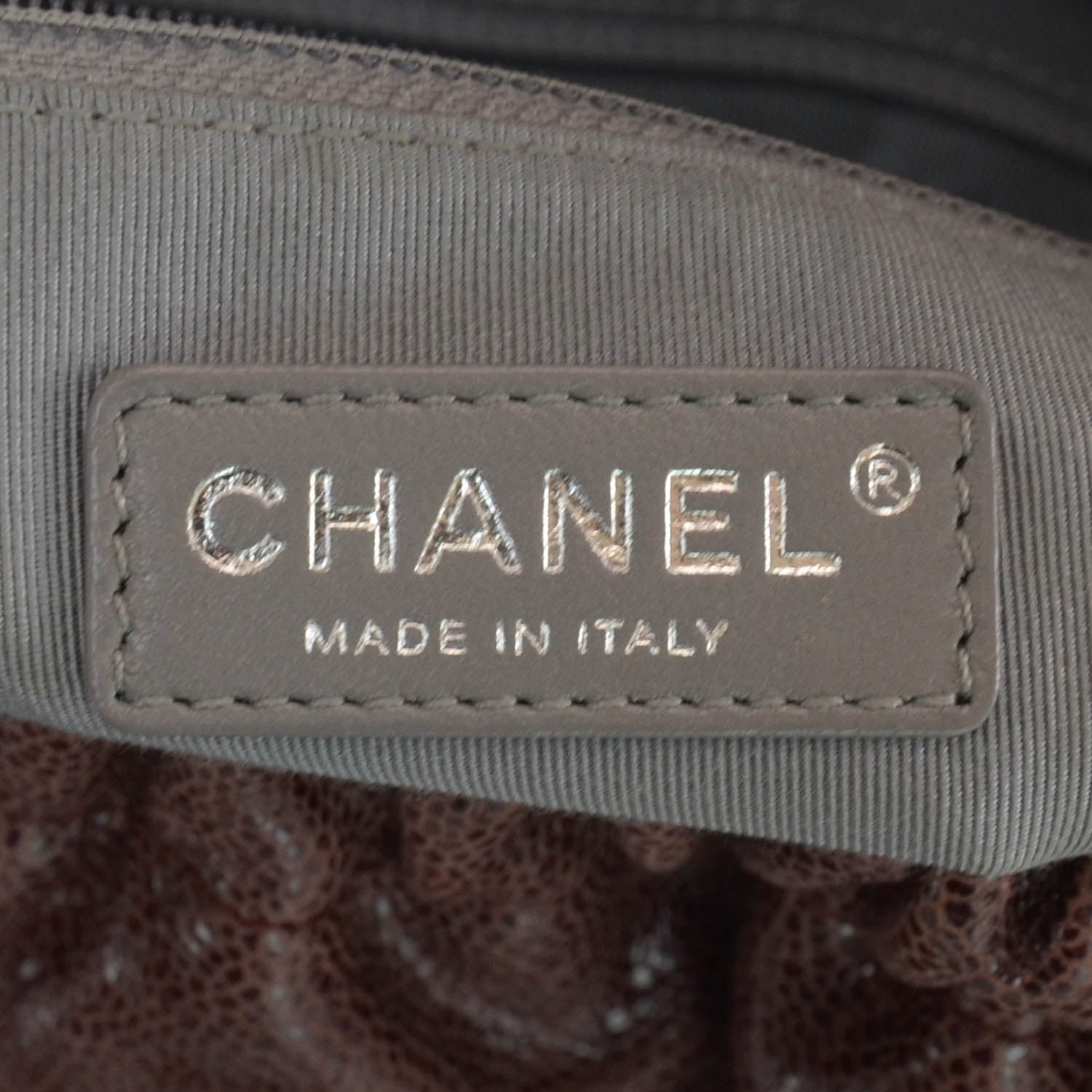 Chanel Grained Calfskin Maxi Elastic Flap Bordeaux 6 of 10