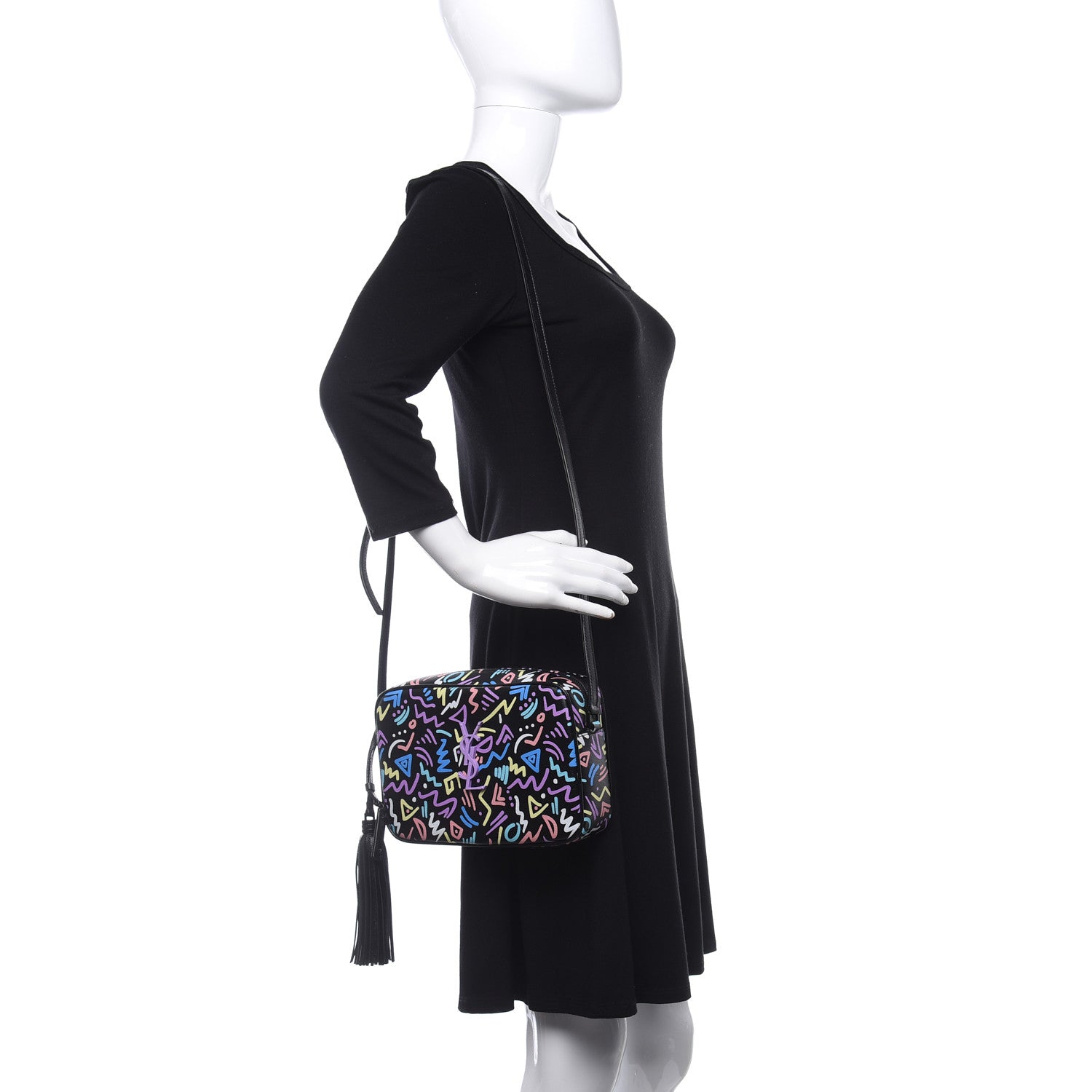 Saint Laurent Grain De Poudre Medium Classic Monogram Multicolor Graphic Print Lou Camera Bag Black 2 of 9