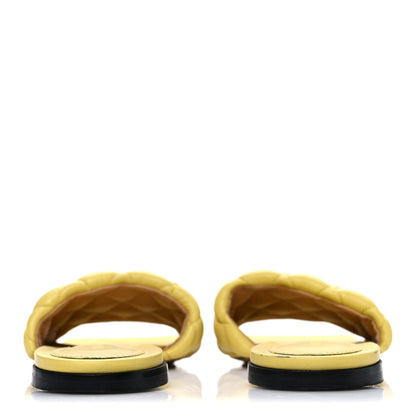 Bottega Veneta Nappa Matelasse Padded Flat Sandals 39 Pear 6 of 12