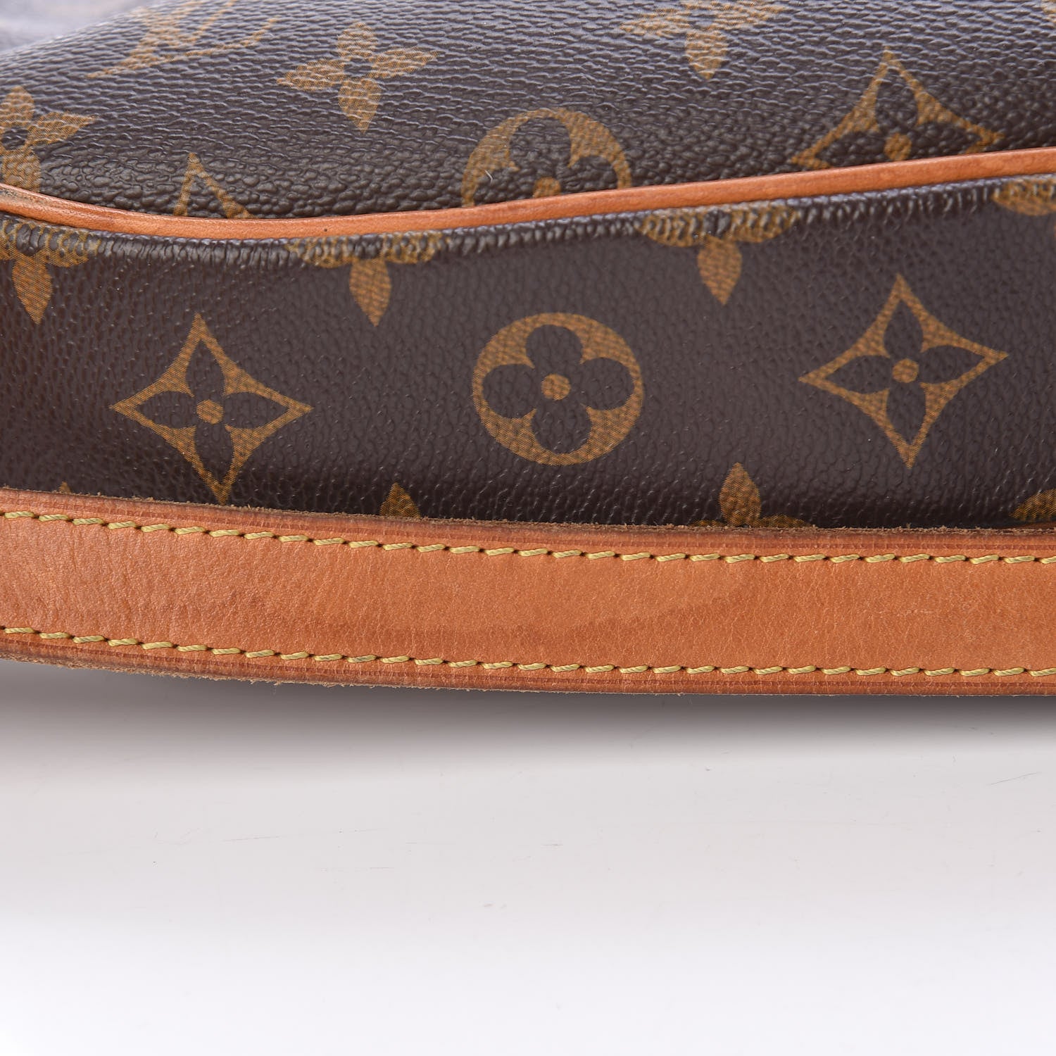 Louis Vuitton Monogram Odeon PM 17 of 17
