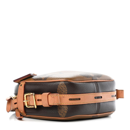Louis Vuitton Reverse Monogram Giant Boite Chapeau Souple 3 of 4