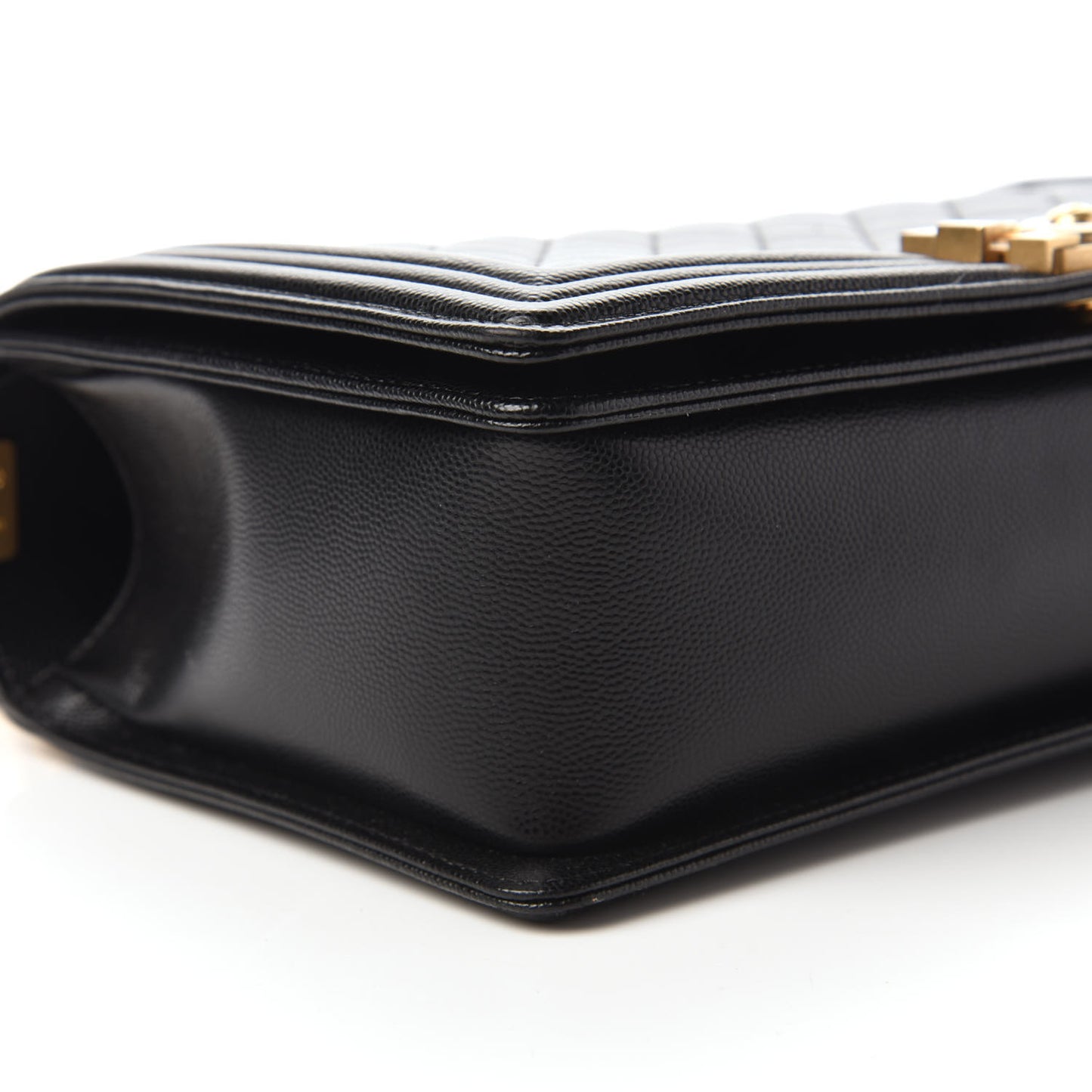 Caviar Quilted New Medium Boy Flap Black