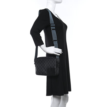 Louis Vuitton Damier Graphite Alpha Messenger Bag 2 of 14