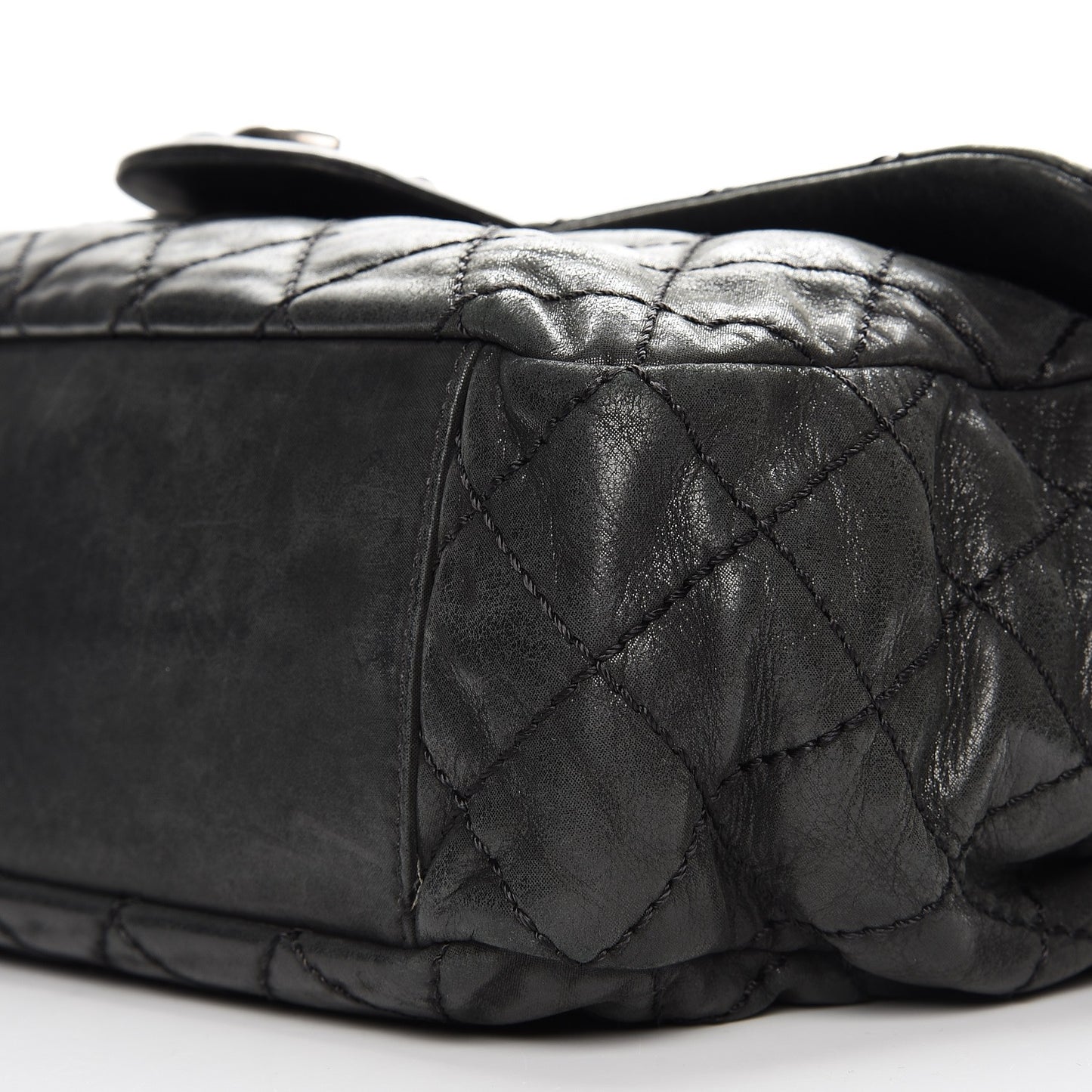 Iridescent Calfskin Large Coco Daily Flap Black