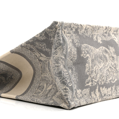 Christian Dior Canvas Embroidered Medium Dioriviera Toile De Jouy Reverse Book Tote Gray 9 of 10