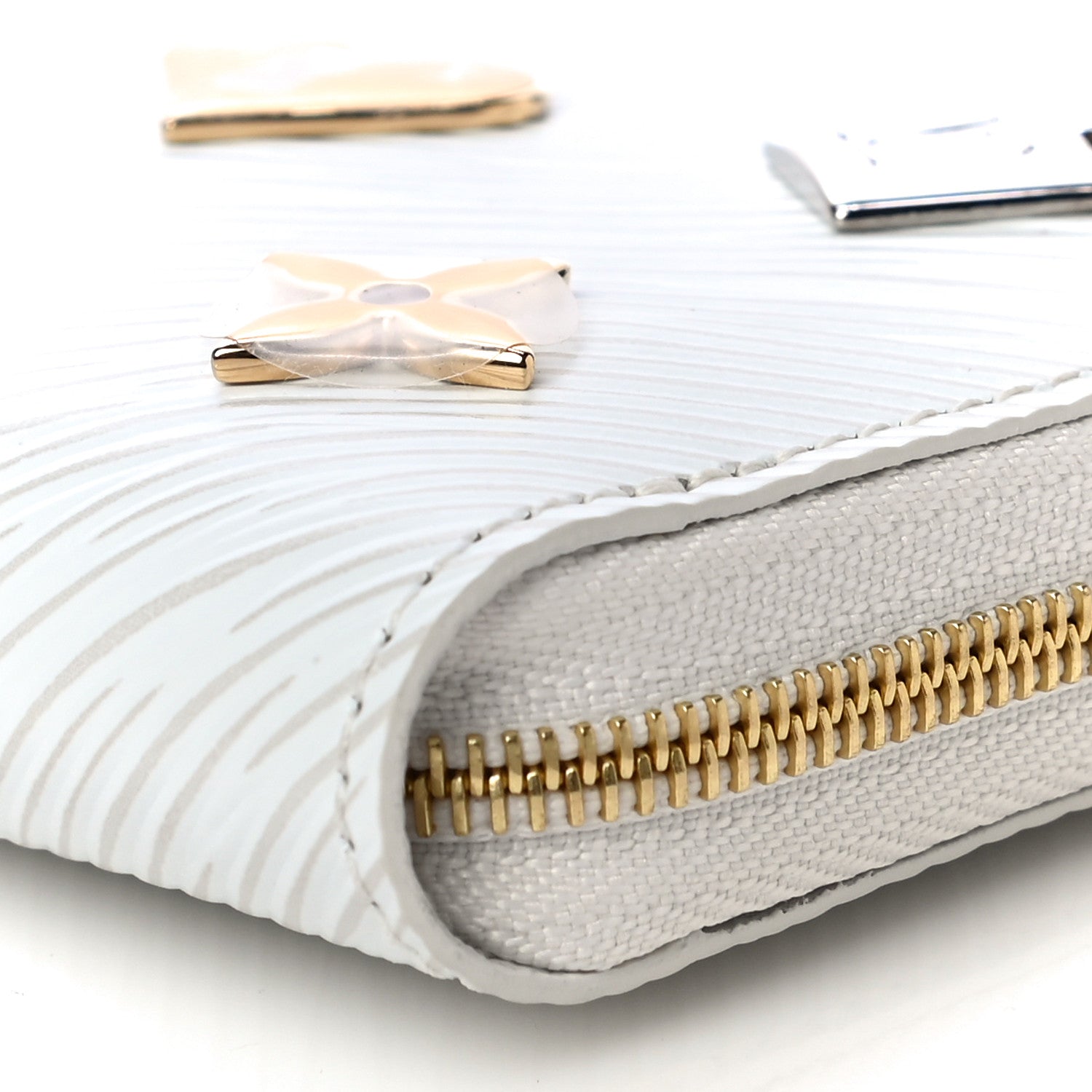Louis Vuitton Epi Love Lock Zippy Coin Purse White 9 of 10
