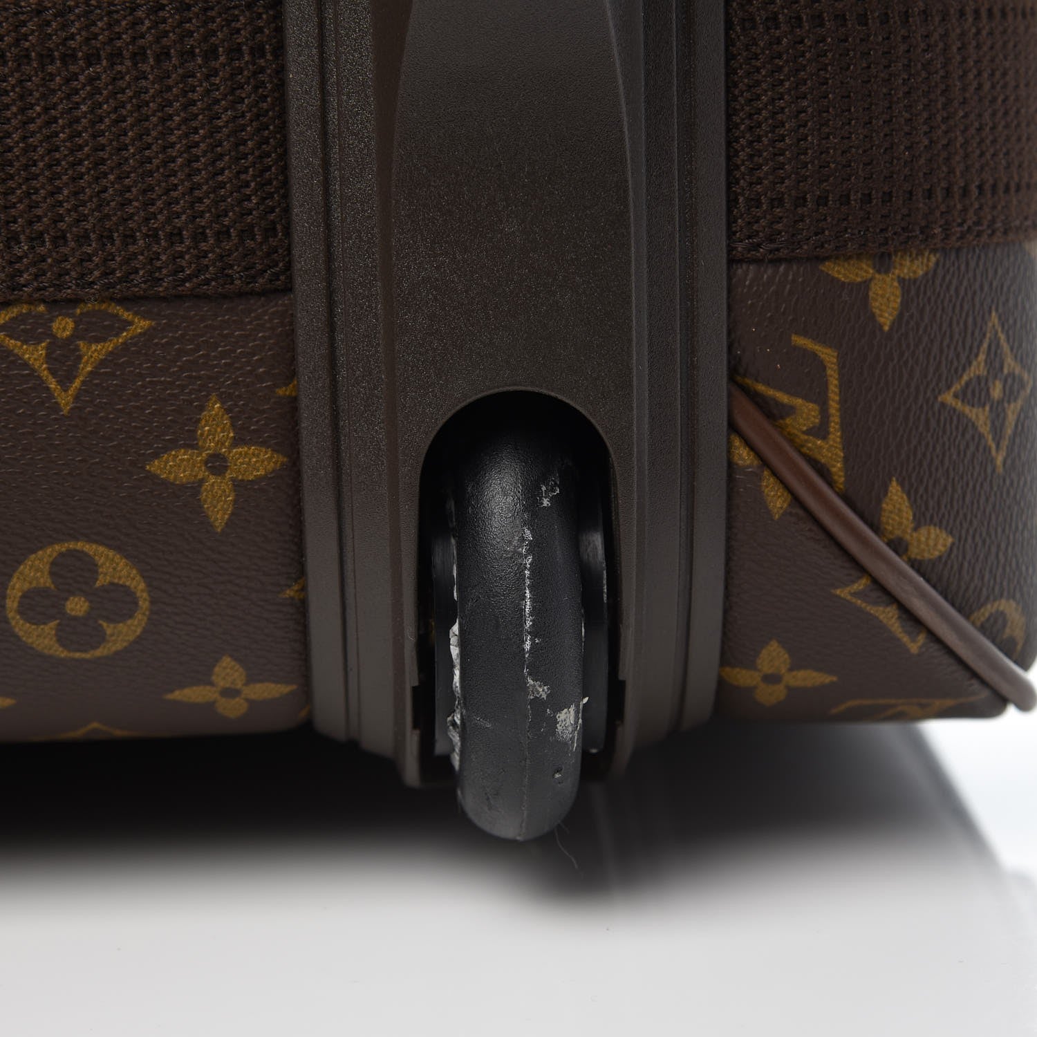 Louis Vuitton Monogram Pegase 55 13 of 14