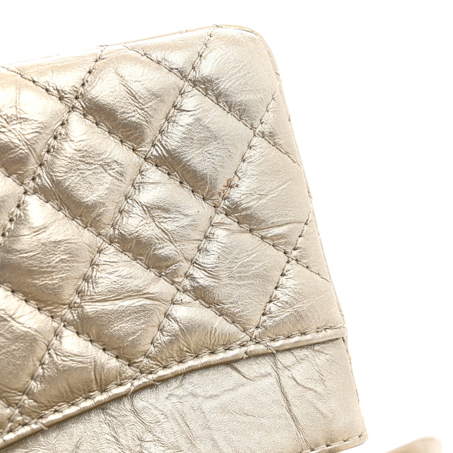 Chanel Metallic Aged Calfskin Quilted 2.55 Reissue 225 Flap Pale Gold 10 of 10