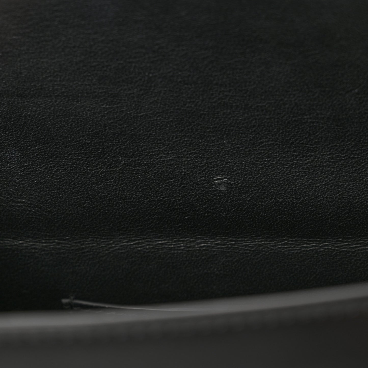Calfskin Trifolio Box Bag Black