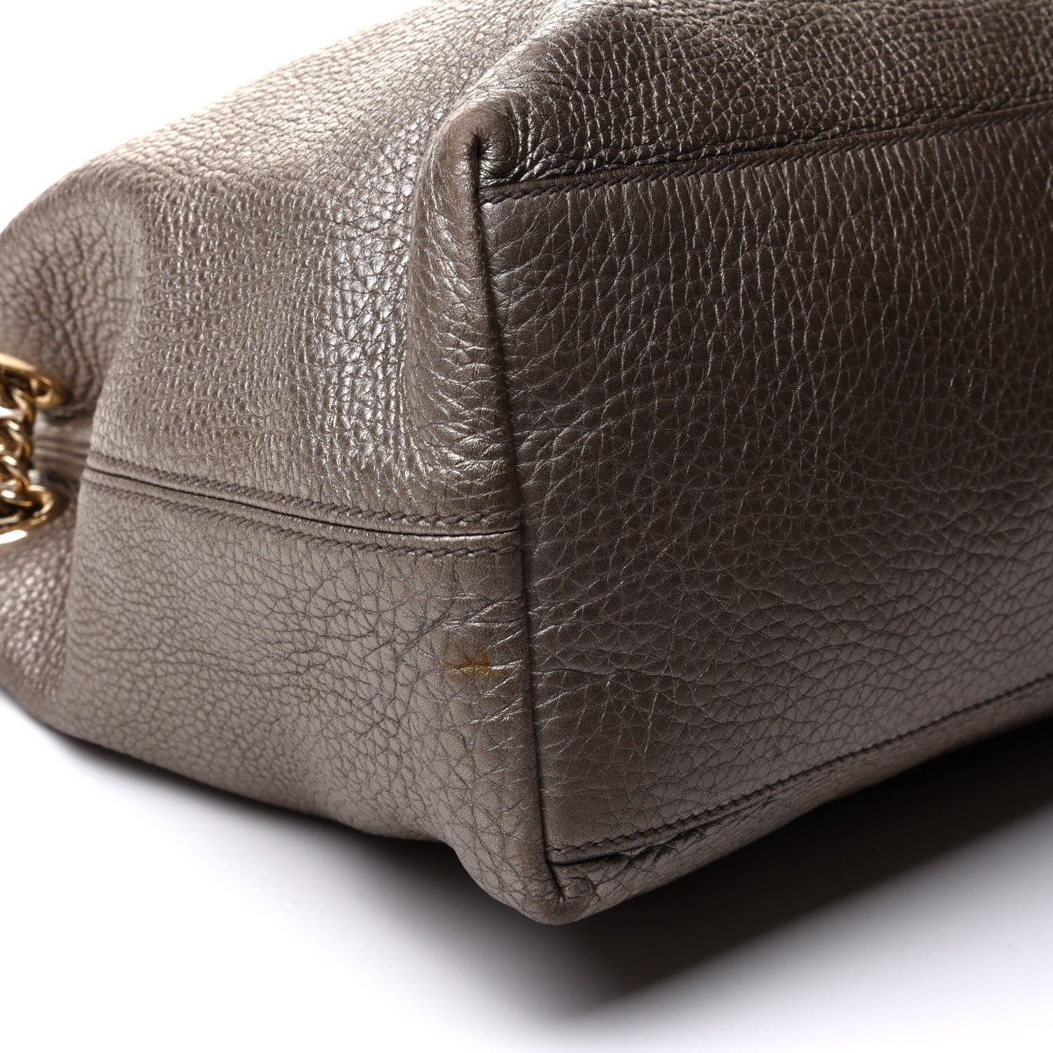 Gucci Metallic Pebbled Calfskin Medium Soho Chain Shoulder Bag Golden Beige 8 of 12