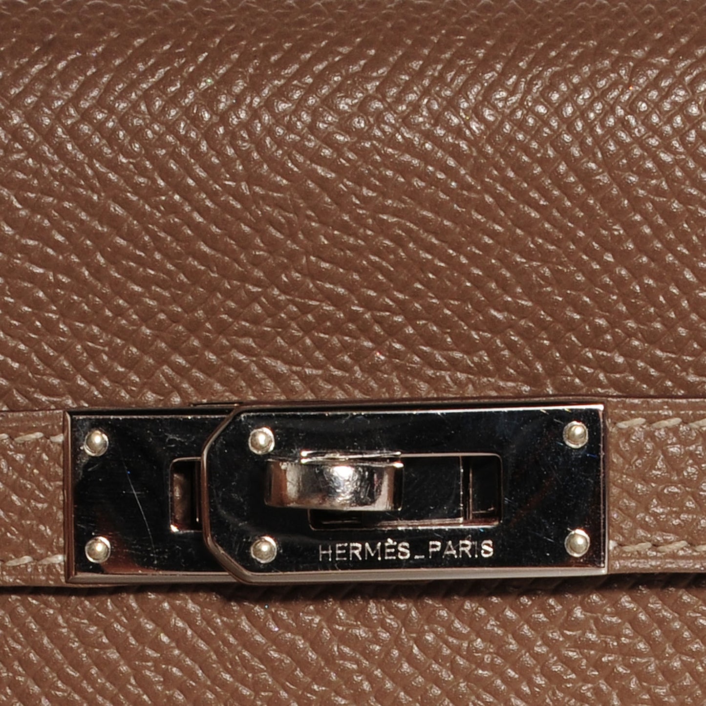 Epsom Kelly Longue Wallet Etoupe