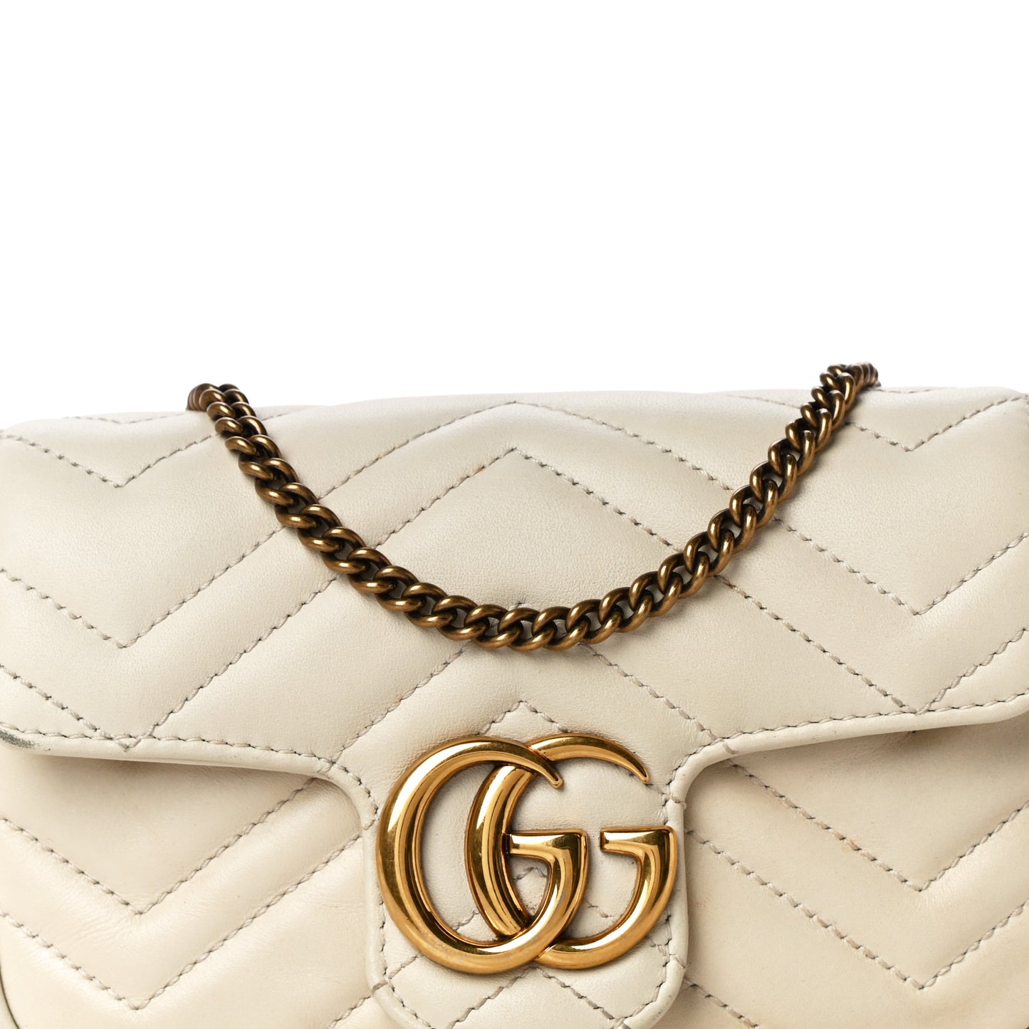 Calfskin Matelasse Super Mini GG Marmont Shoulder Bag White