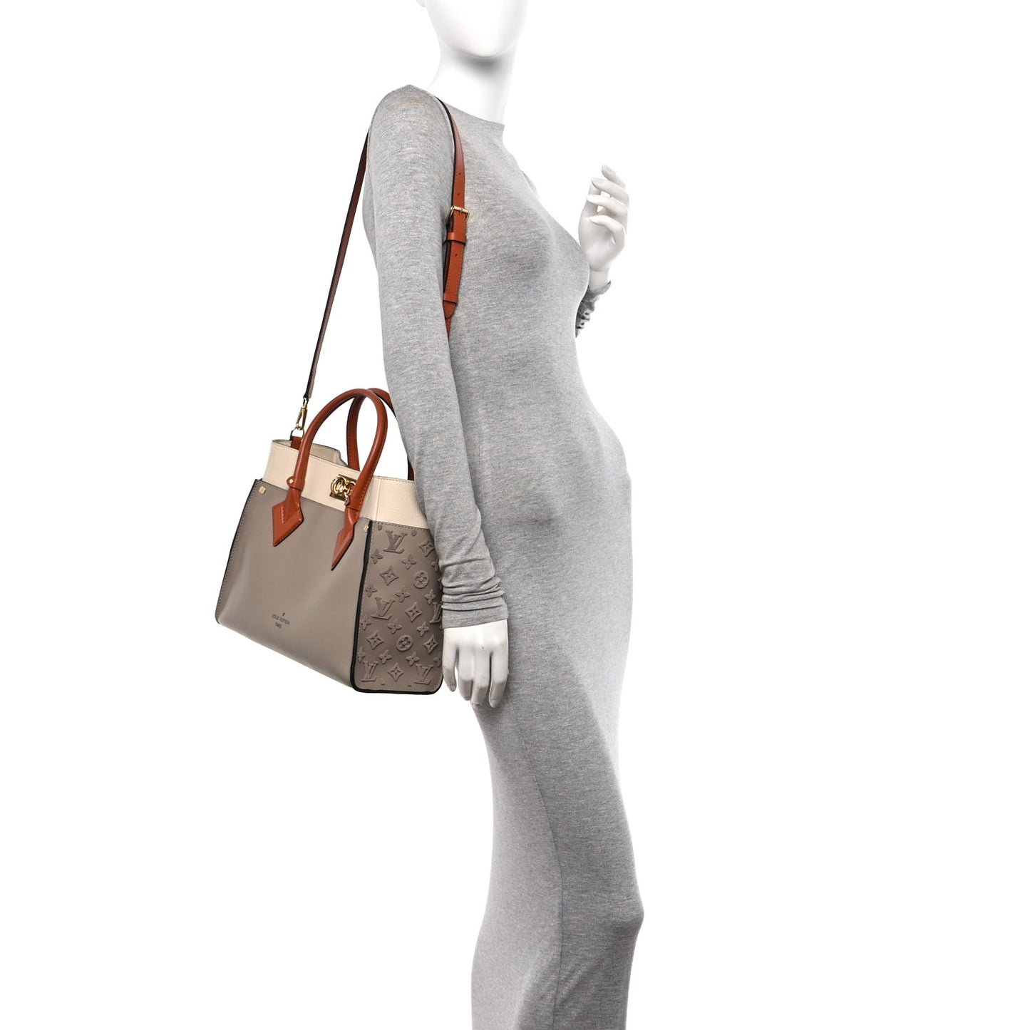 Calfskin Monogram Tufting On My Side Galet